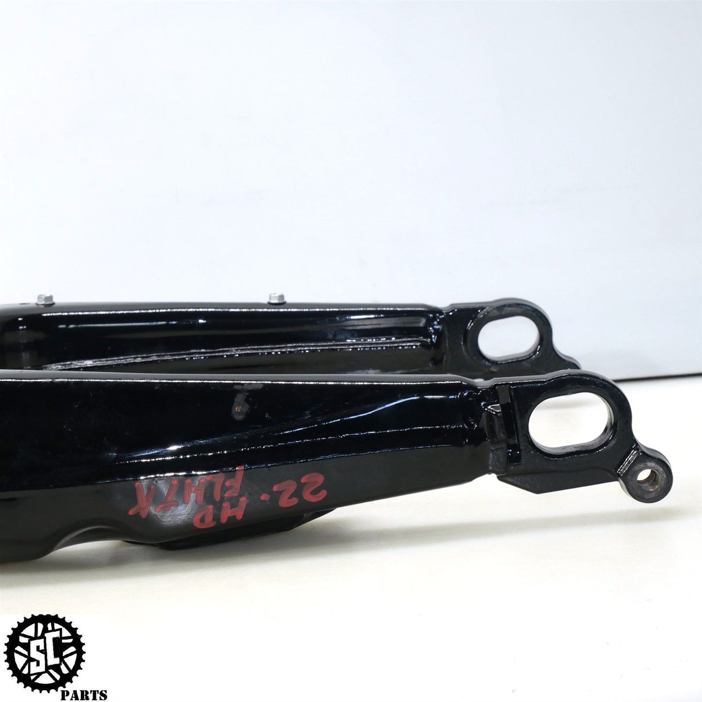 2022 HARLEY DAVIDSON ULTRA LIMITED REAR SWINGARM 45470-09 HD36