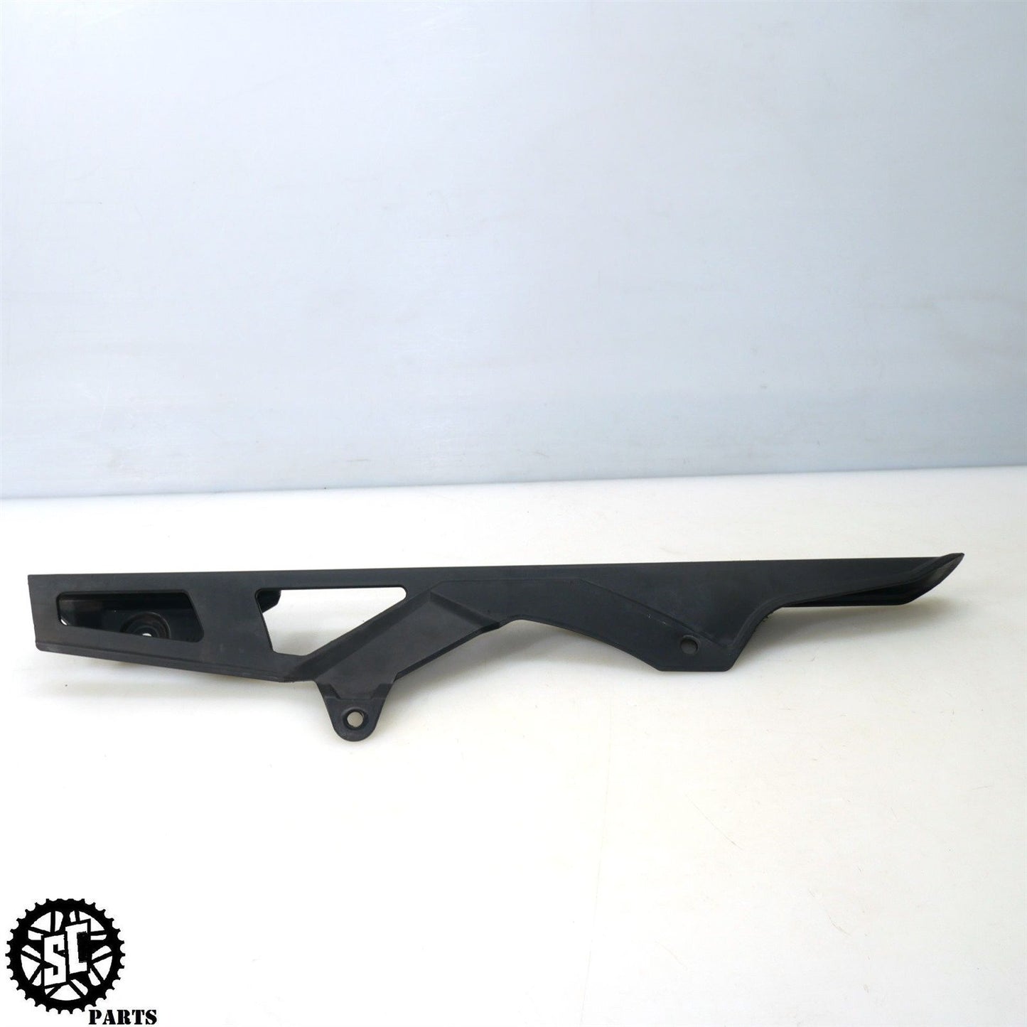 2018 SUZUKI GSXR 600 750 CHAIN GUARD COVER 61311-14J00 S76
