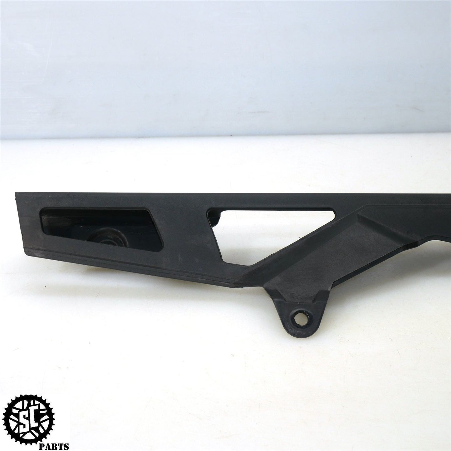 2018 SUZUKI GSXR 600 750 CHAIN GUARD COVER 61311-14J00 S76