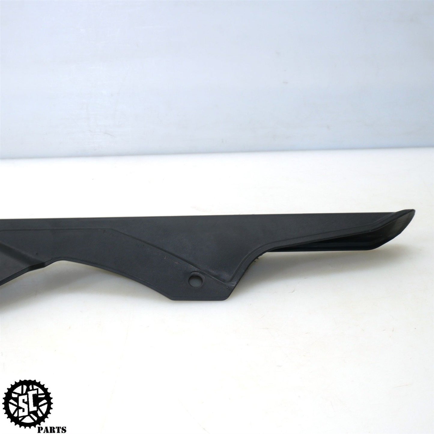 2018 SUZUKI GSXR 600 750 CHAIN GUARD COVER 61311-14J00 S76