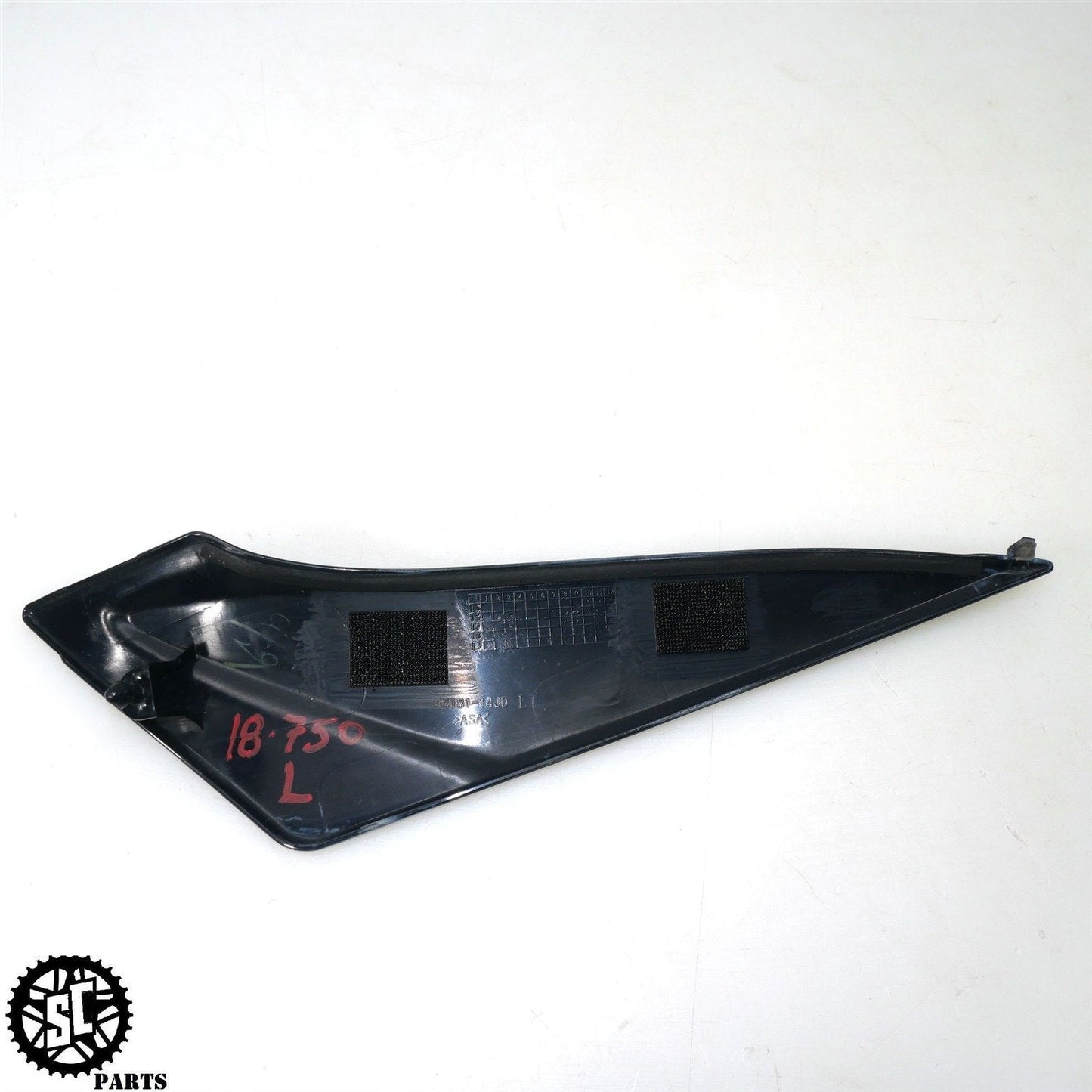 2018 SUZUKI GSXR 600 750 LEFT TANK FAIRING TRIM PANEL 44181-14J00 S76