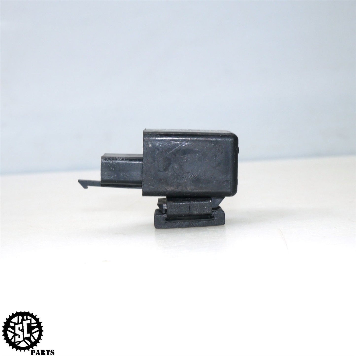 2007 06 07 YAMAHA YZF R6 FLASHER RELAY 4MY-83350-01-00 Y25