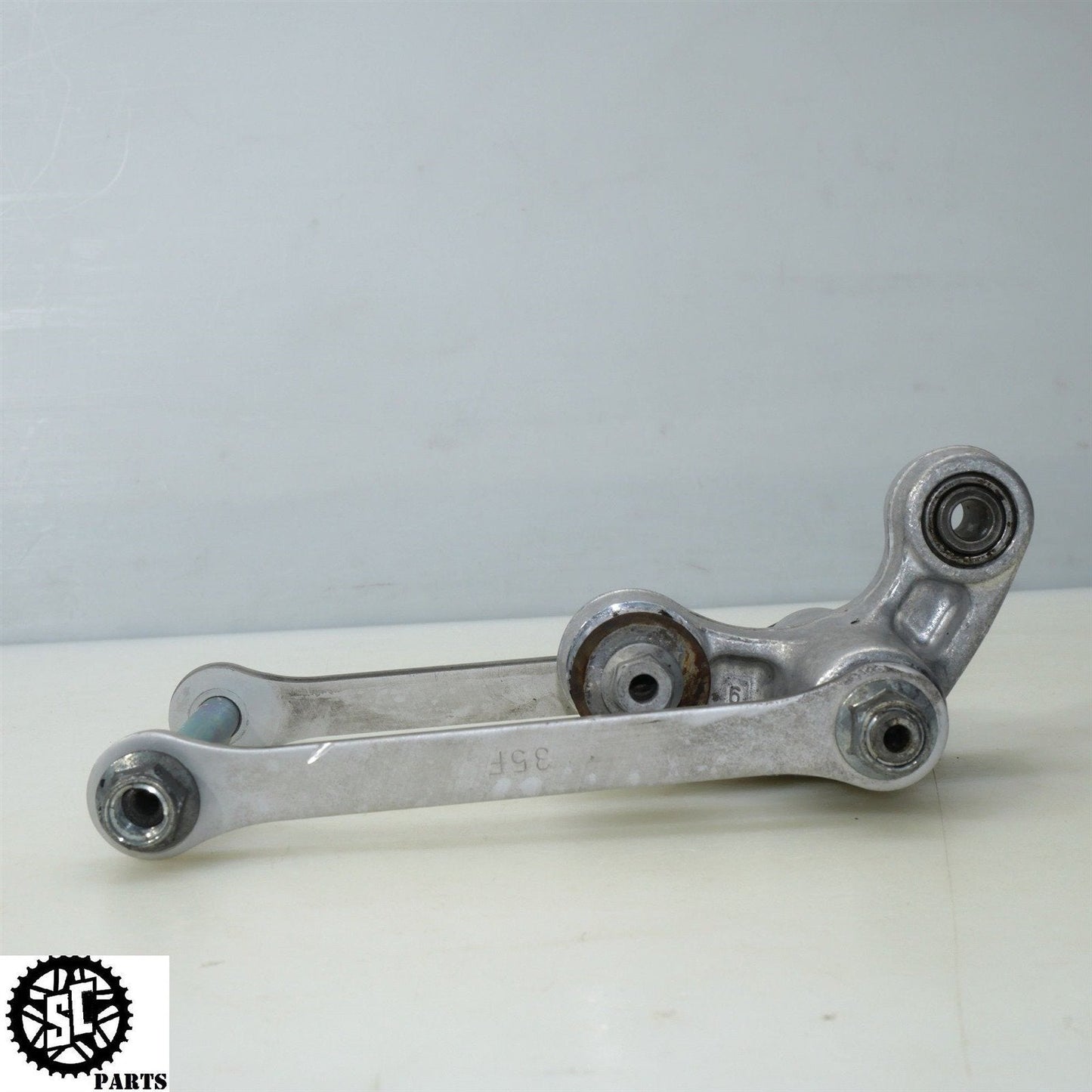 2001-2003 SUZUKI GSXR 600 750 REAR SHOCK SUSPENSION LINKAGE S61