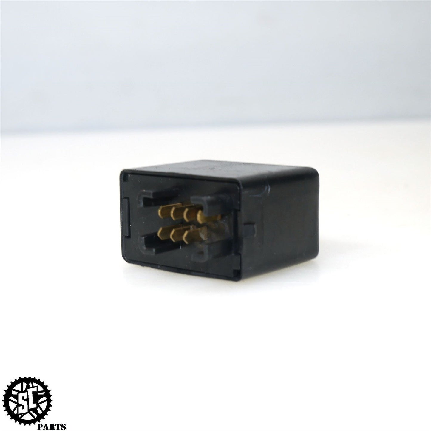 06 07 SUZUKI GSXR 750 FLASHER RELAY FUSE MAIN FUEL PUMP S64