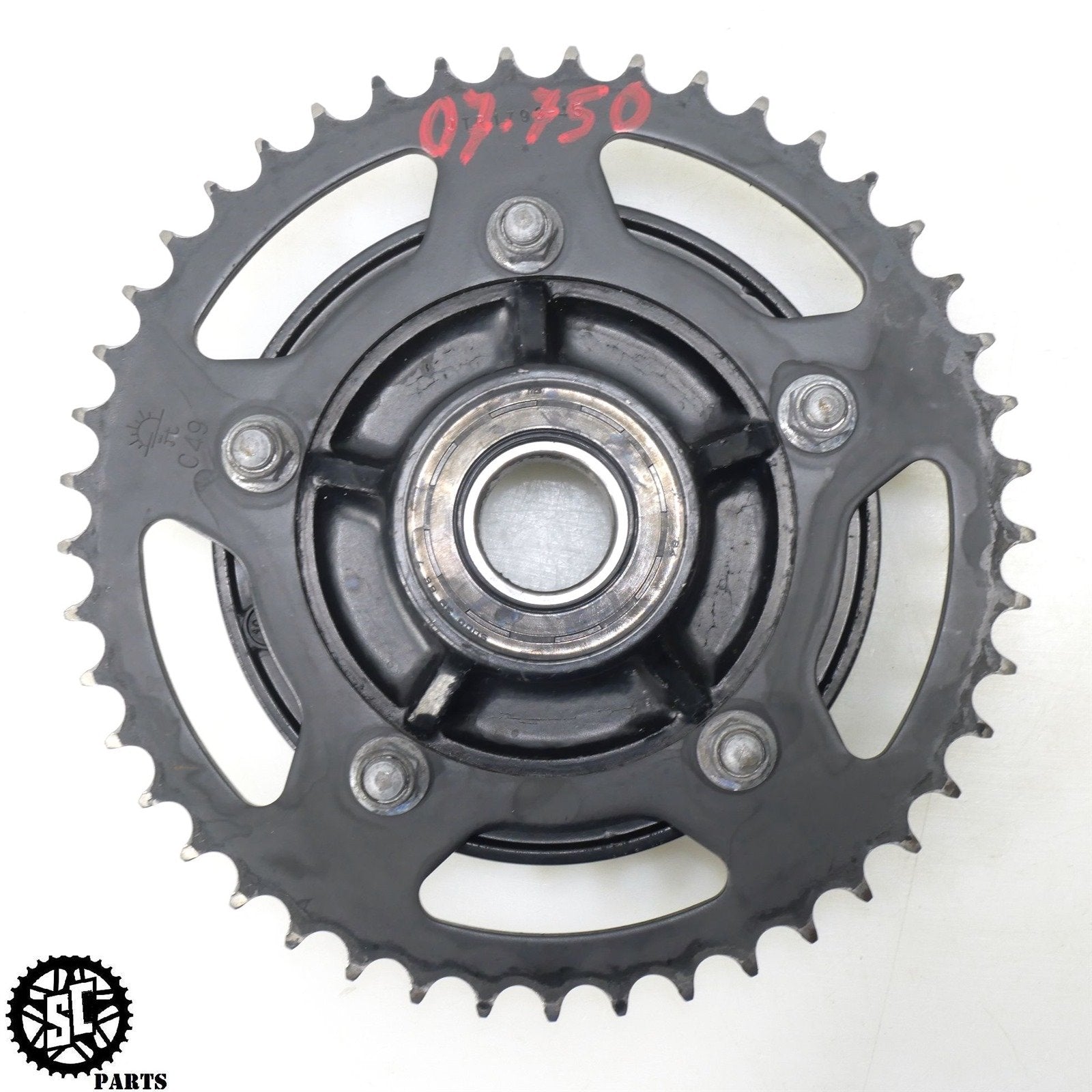 06 07 SUZUKI GSXR 750 REAR SPROCKET HUB S64 – SALVAGECYCLEPARTS