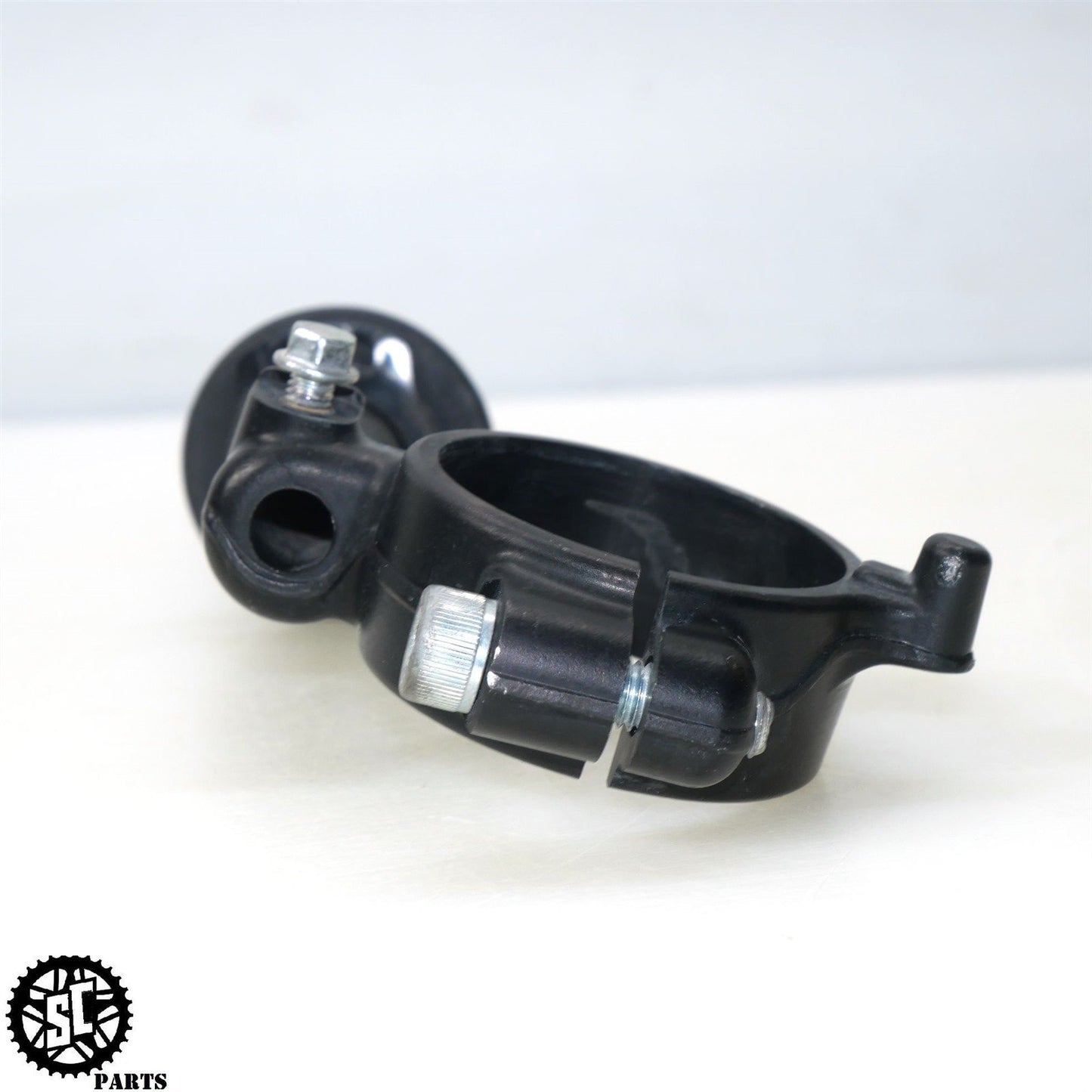 2017 SUZUKI GSXR 600 RIGHT CLIP ON HANDLEBAR 56111-14J00 S06