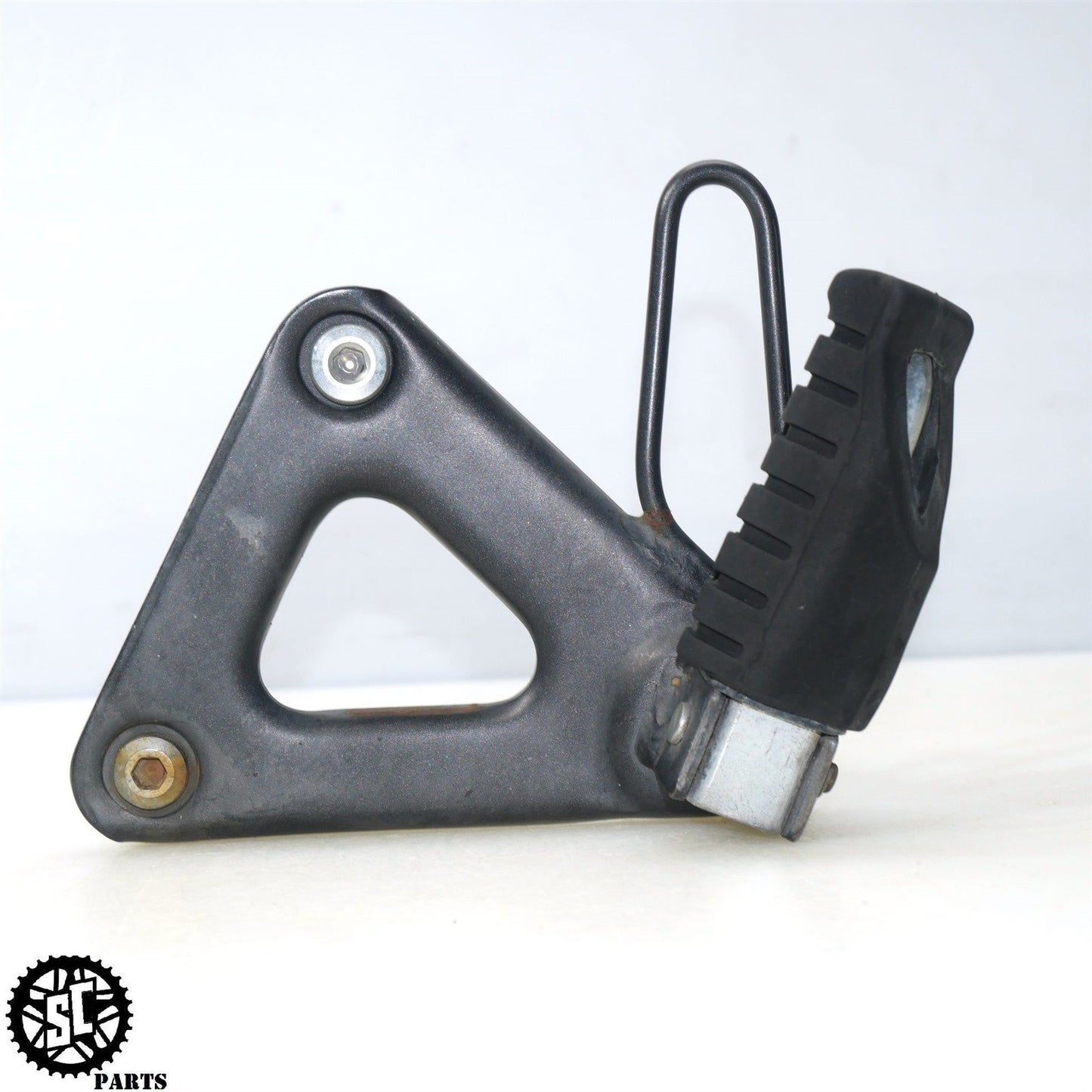 2012 KAWASAKI KLR 650 KL LEFT RIGHT REAR PASSENGER FOOT PEG K50