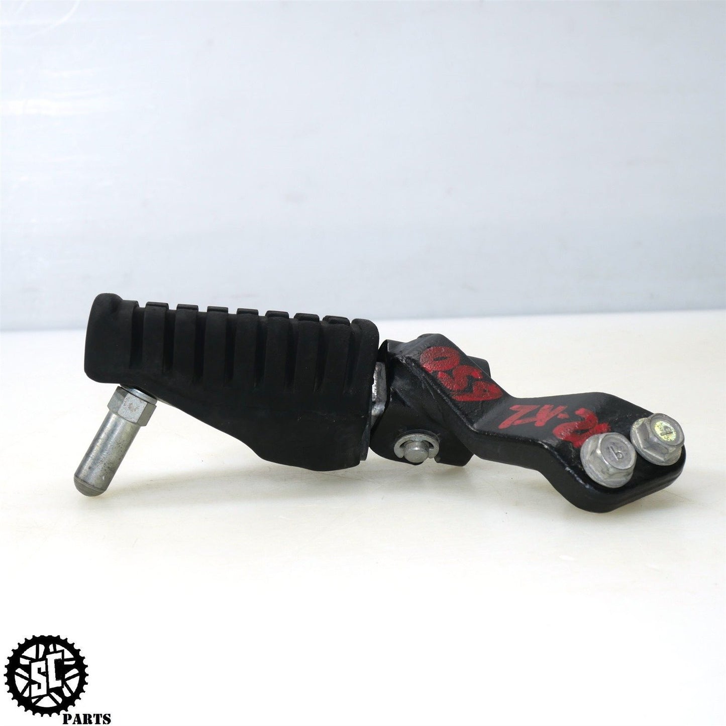 2012 KAWASAKI KLR 650 KL LEFT RIGHT REARSET FRONT FOOT PEG BRACKET K50