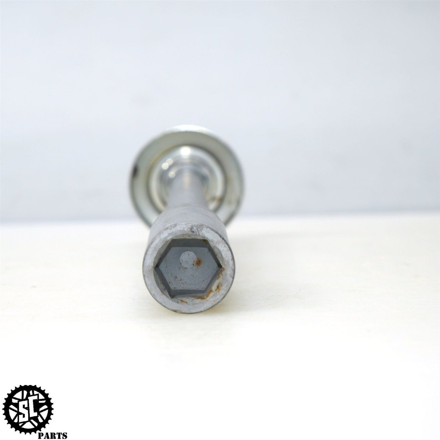 2012 KAWASAKI KLR 650 KL FRONT AXLE 41068-0055 K50