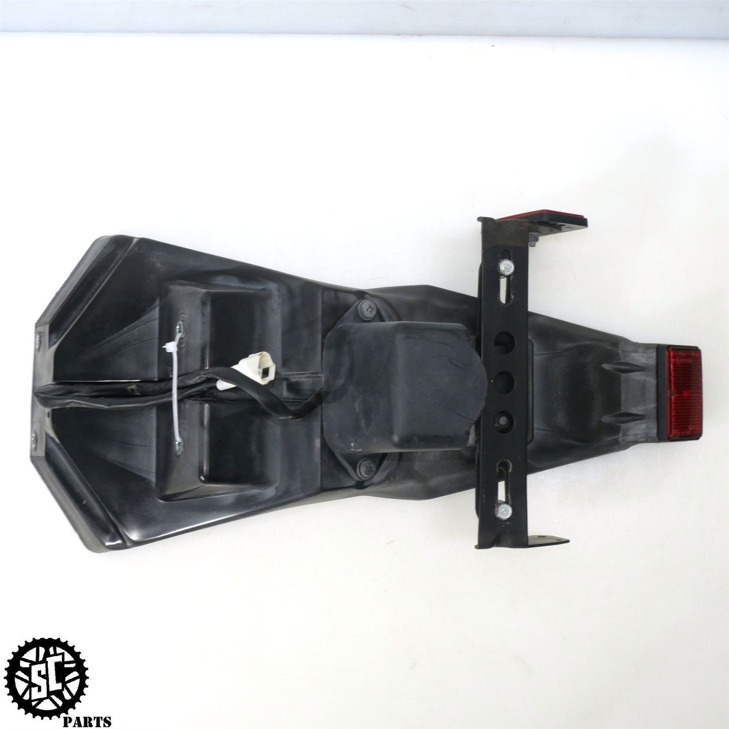 2012 KAWASAKI KLR 650 KL REAR FENDER PLATE BRACKET MUD GUARD 35019-0070 K50