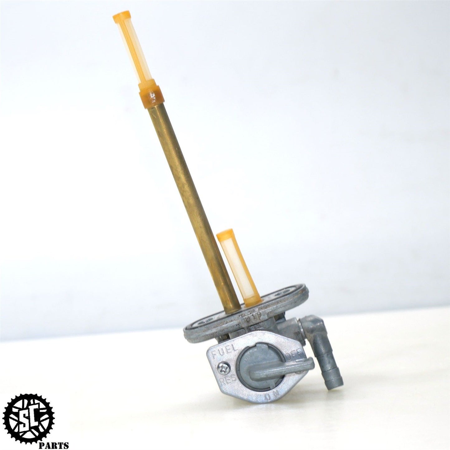 2012 KAWASAKI KLR 650 KL FUEL PETCOCK VALVE 51023-0715 K50