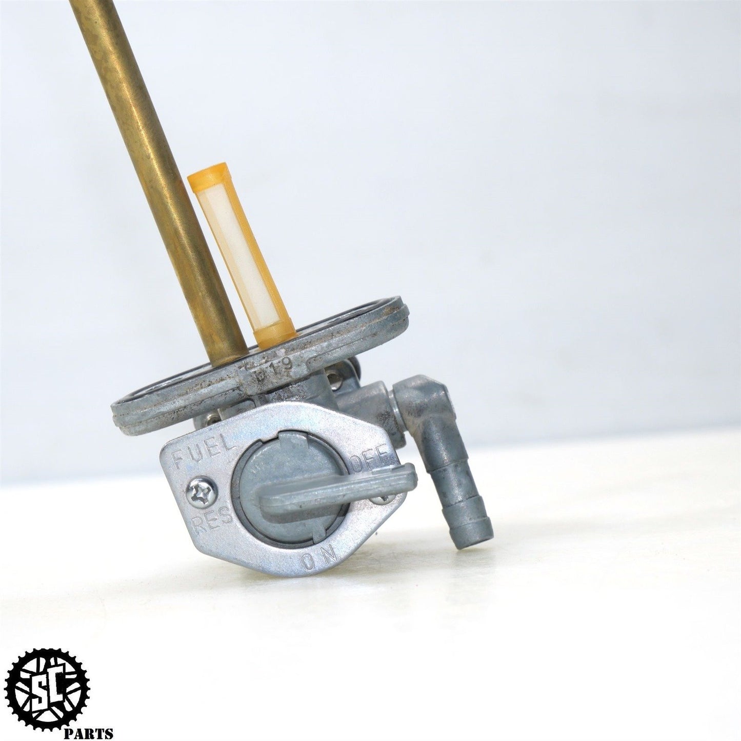 2012 KAWASAKI KLR 650 KL FUEL PETCOCK VALVE 51023-0715 K50