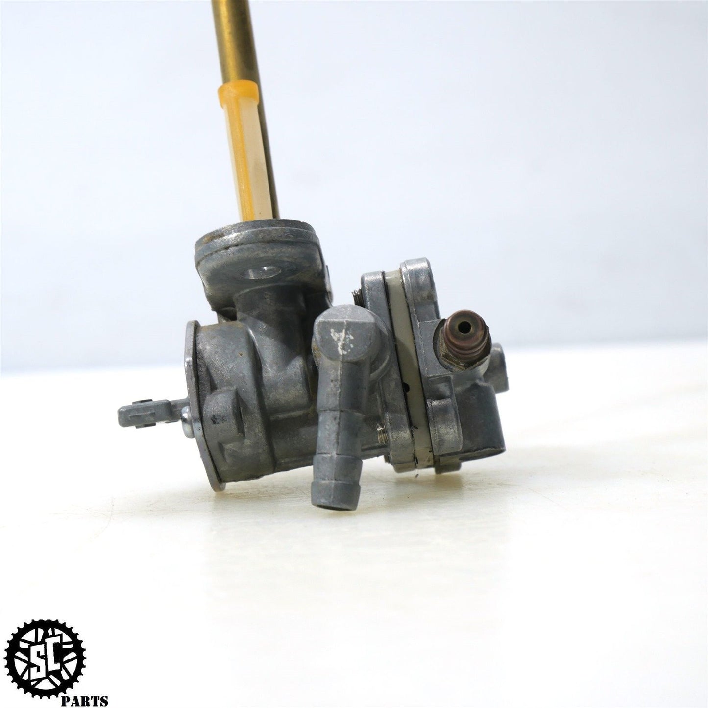 2012 KAWASAKI KLR 650 KL FUEL PETCOCK VALVE 51023-0715 K50
