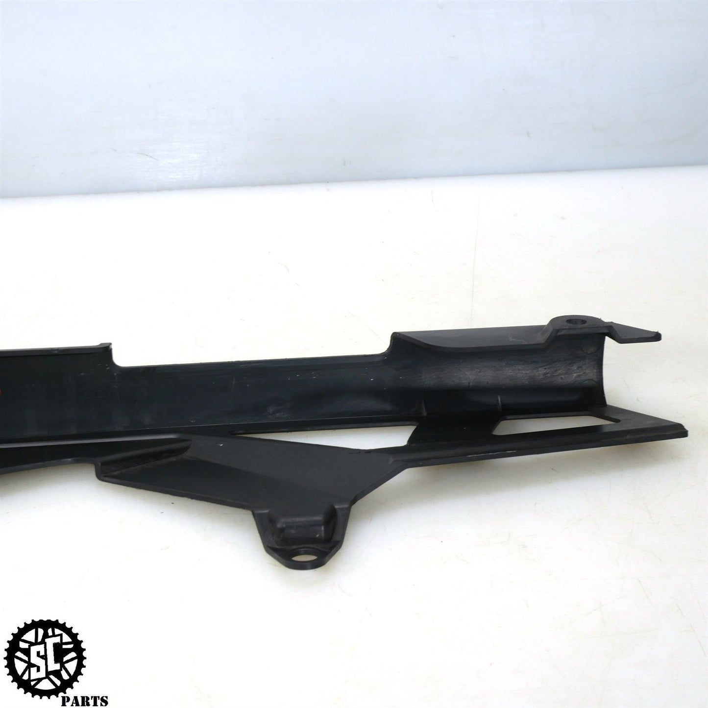 2007 SUZUKI GSXR 600 CHAIN GUARD COVER S44