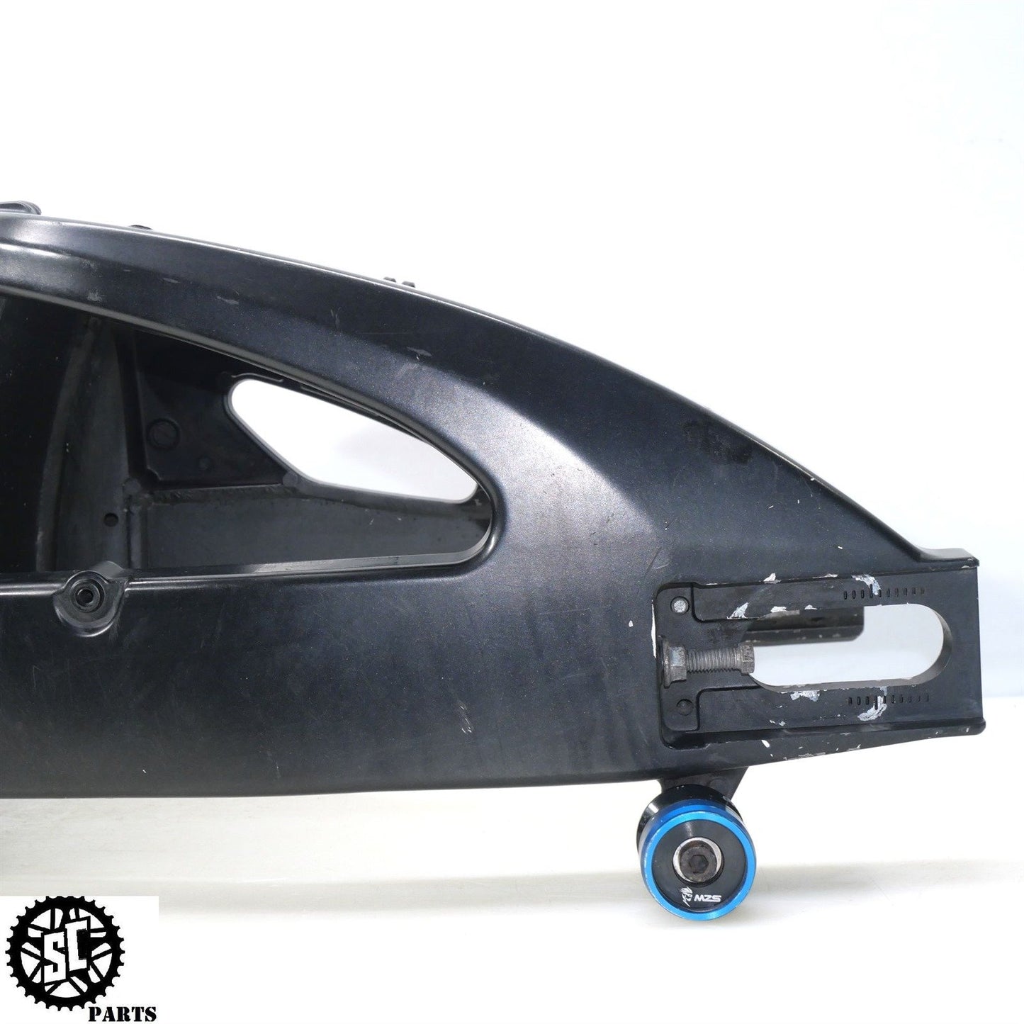 2007 SUZUKI GSXR 600 REAR SWING ARM S44