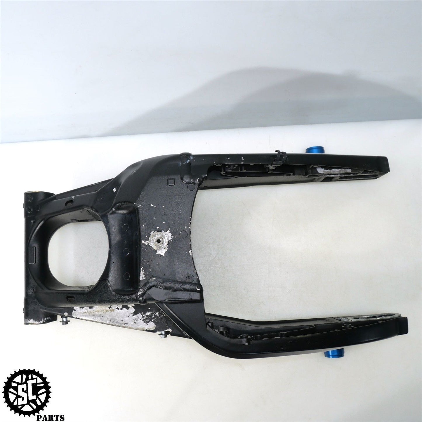 2007 SUZUKI GSXR 600 REAR SWING ARM S44