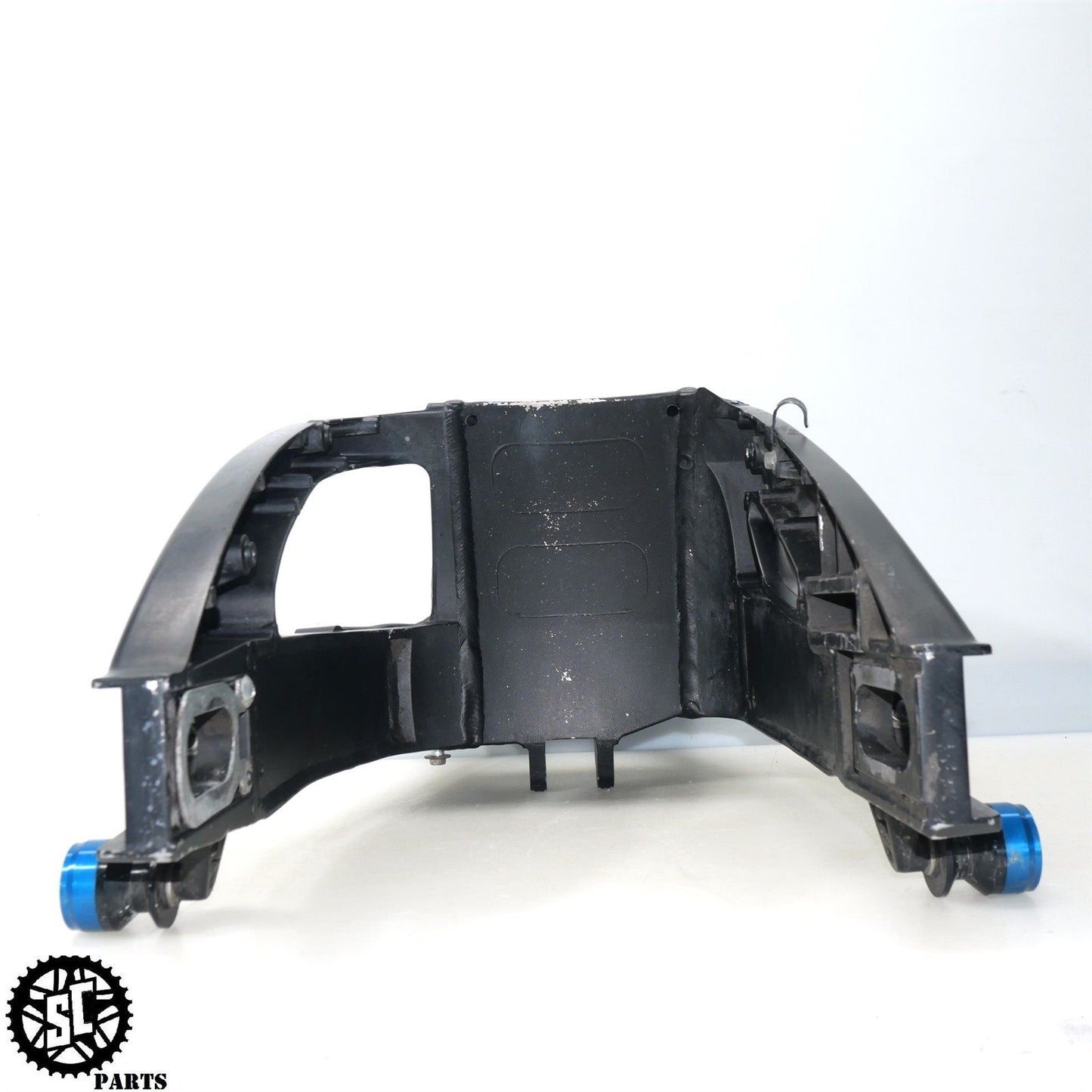 2007 SUZUKI GSXR 600 REAR SWING ARM S44
