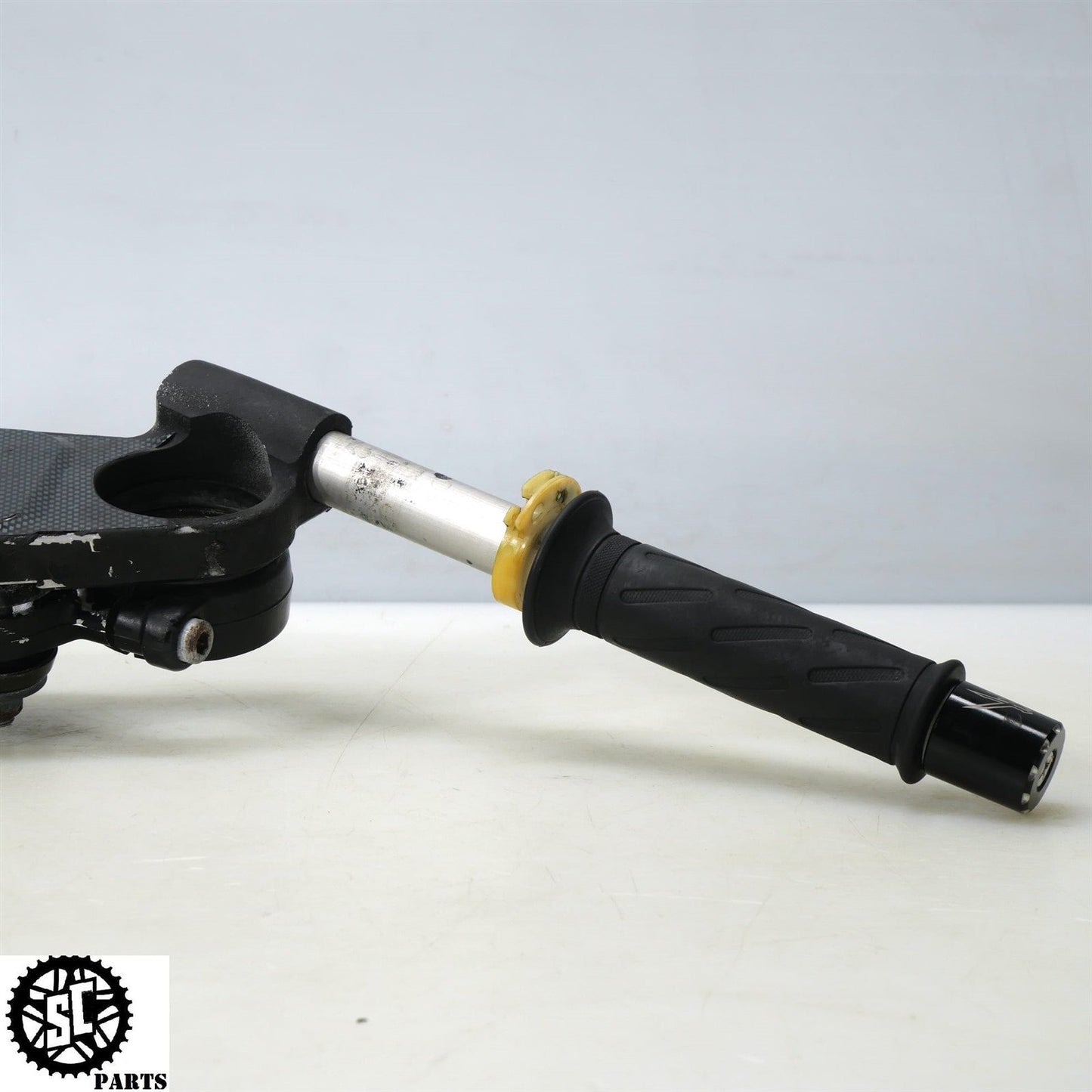 2001-2007 SUZUKI HAYABUSA BROCKS LOWERING TRIPLE TREE S28