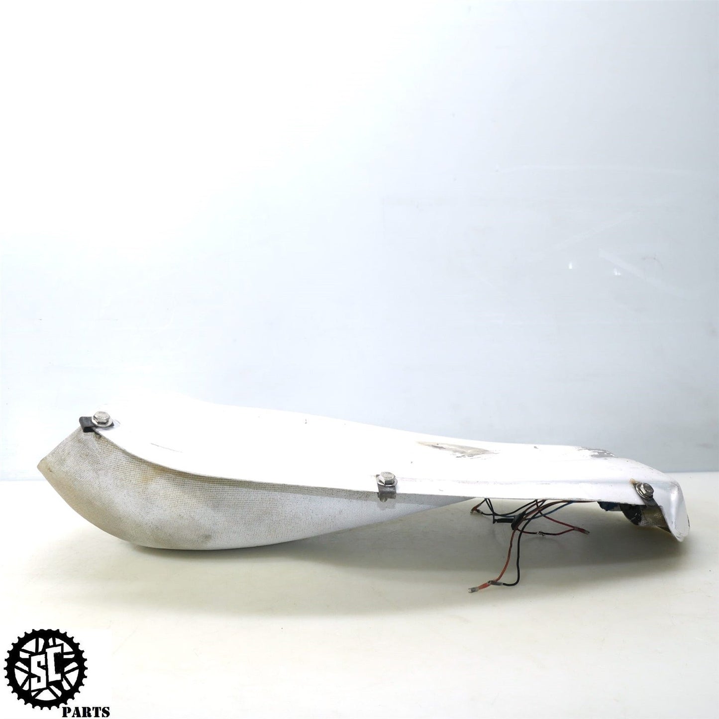 2001-2007 SUZUKI HAYABUSA UNDERTAIL FAIRING INTEGRATED TAIL LIGHT S28