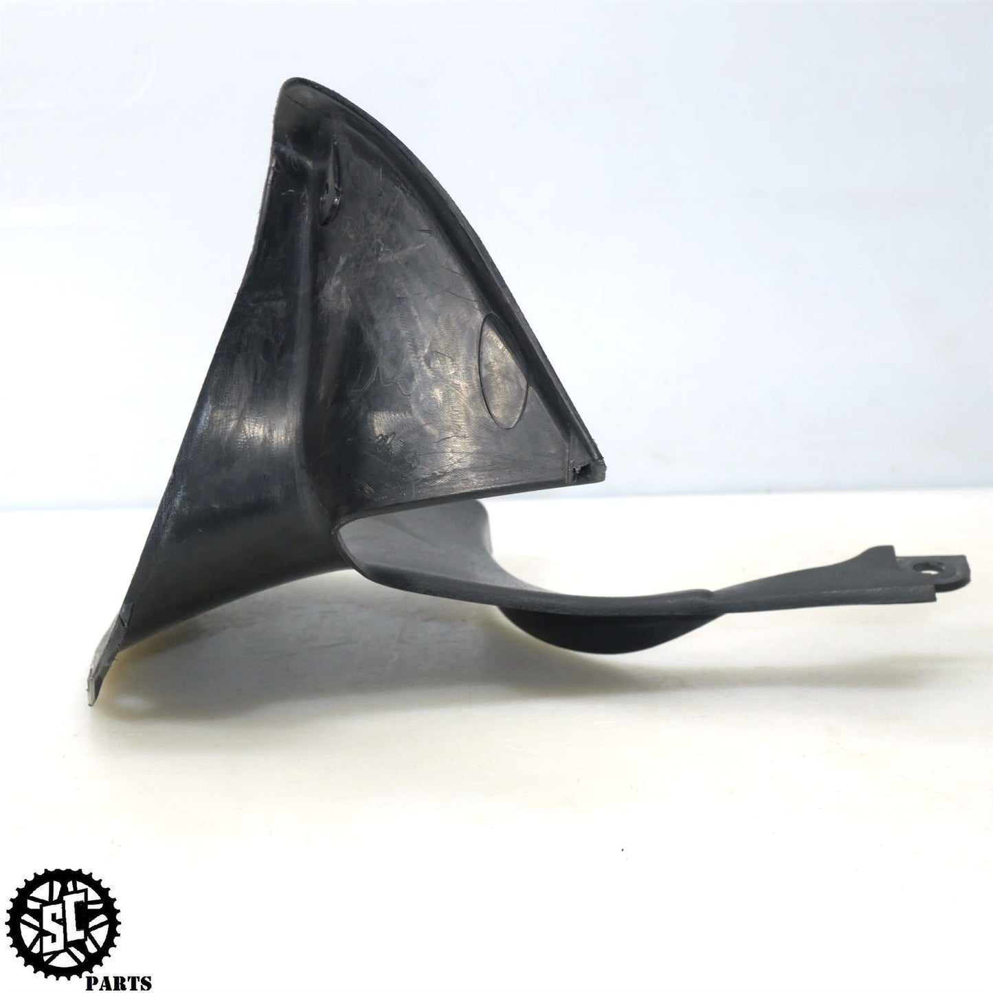 2001-2007 SUZUKI HAYABUSA INNER DASH FAIRING S28