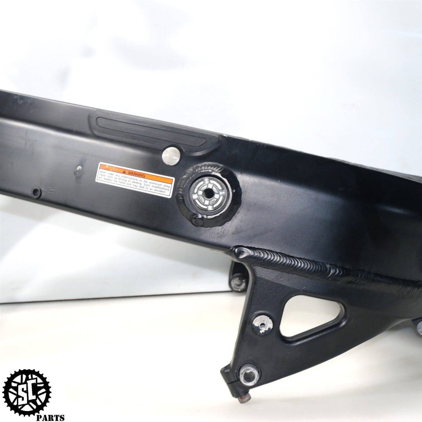 2001-2007 SUZUKI HAYABUSA FRAME CHASSIS *S* S28