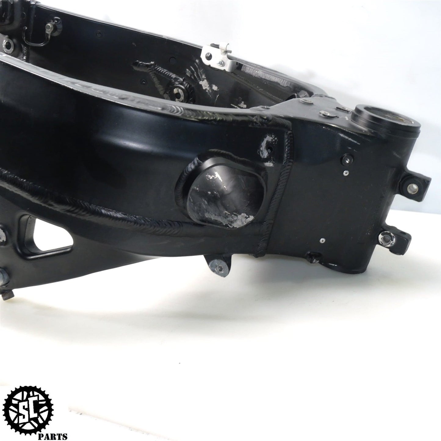 2001-2007 SUZUKI HAYABUSA FRAME CHASSIS *S* S28