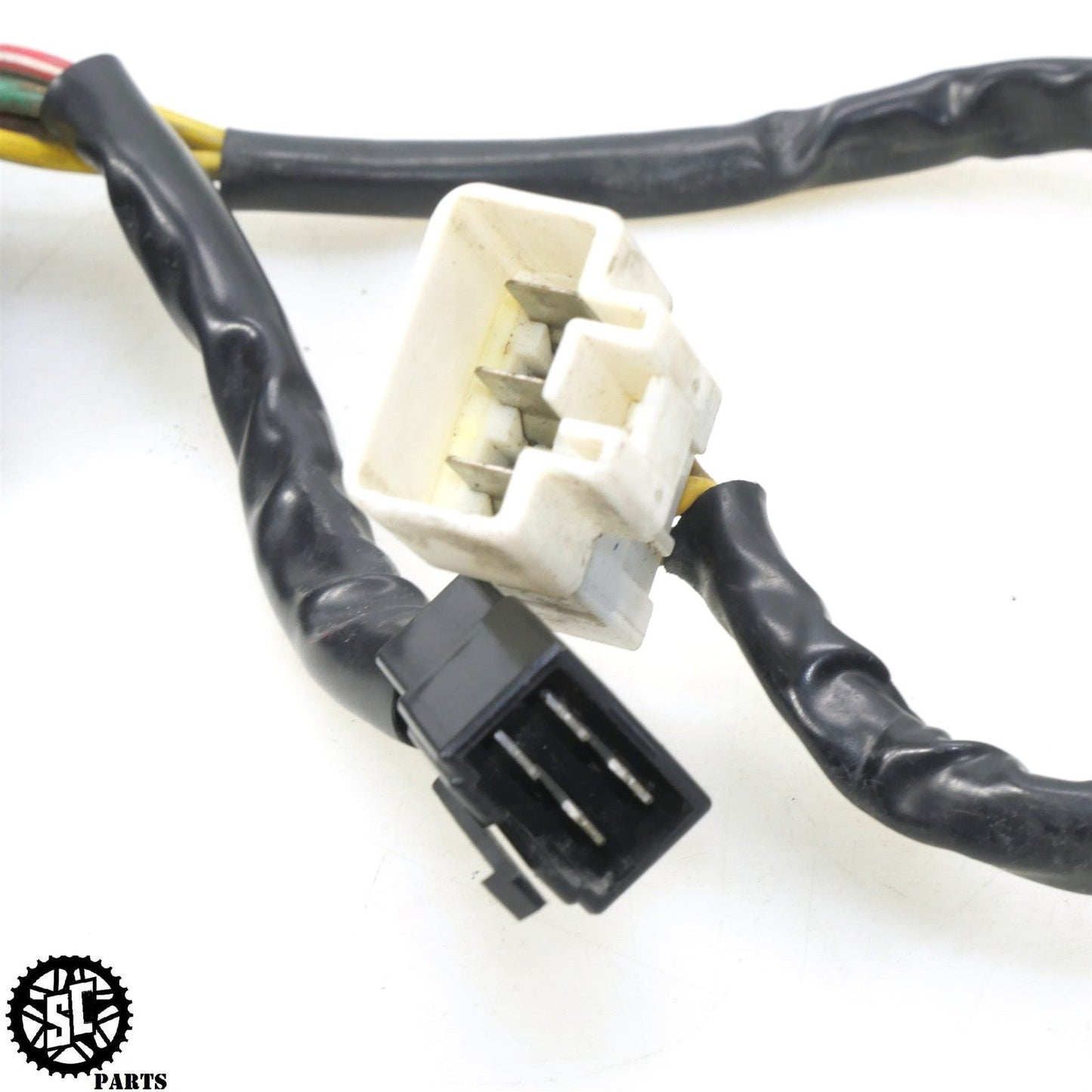 2018 APRILIA TUONO V4 1100 RECTIFIER VOLTAGE REGULATOR B043488 A09