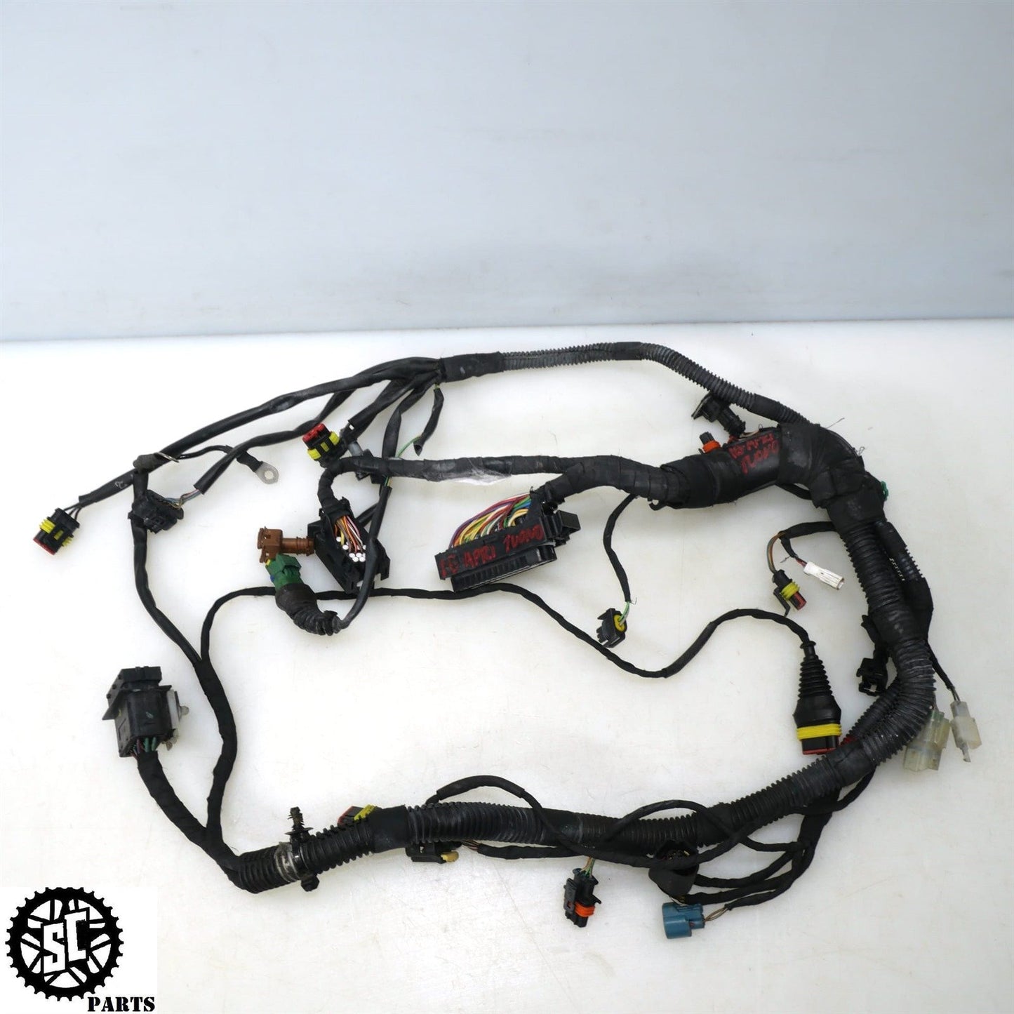 2018 APRILIA TUONO V4 1100 ENGINE WIRING HARNESS 2D000303 A09