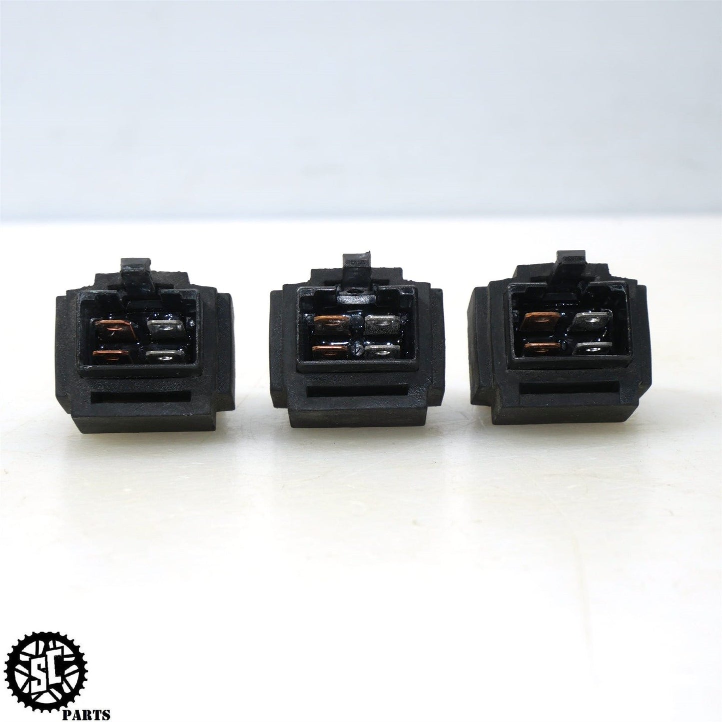 2018 APRILIA TUONO V4 1100 RELAY L5A FAN LIGHT FUSE AP8224462 A09