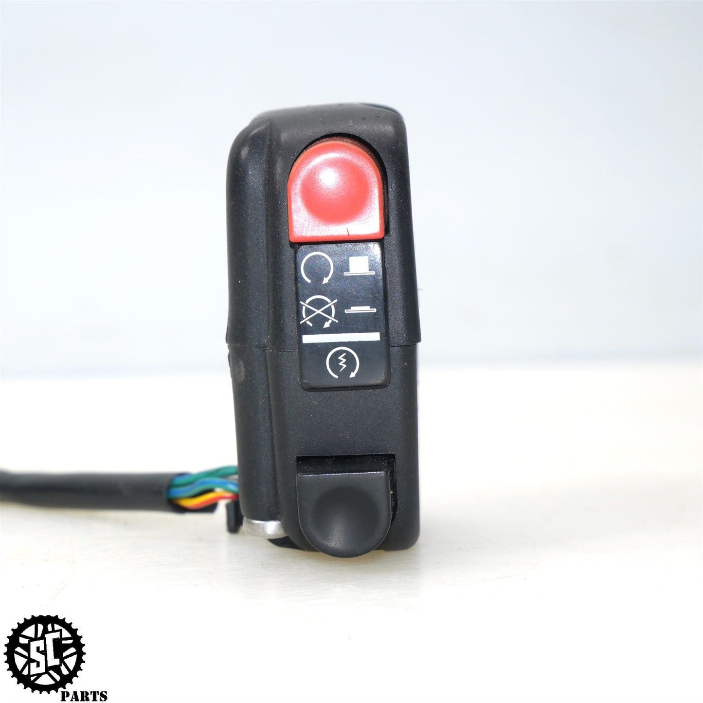 2018 APRILIA TUONO V4 1100 RIGHT CONTROL START KILL SWITCH B045021 A09