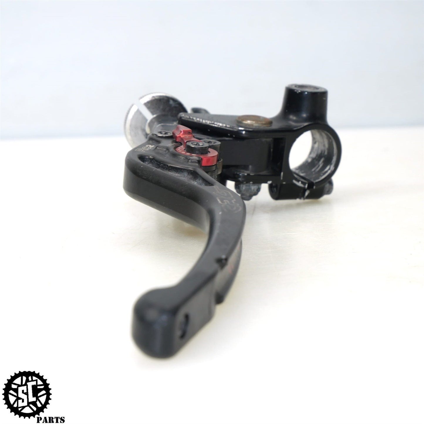 2018 APRILIA TUONO V4 1100 FRONT BRAKE MASTER CYLINDER CRG LEVER 2B004896 A09