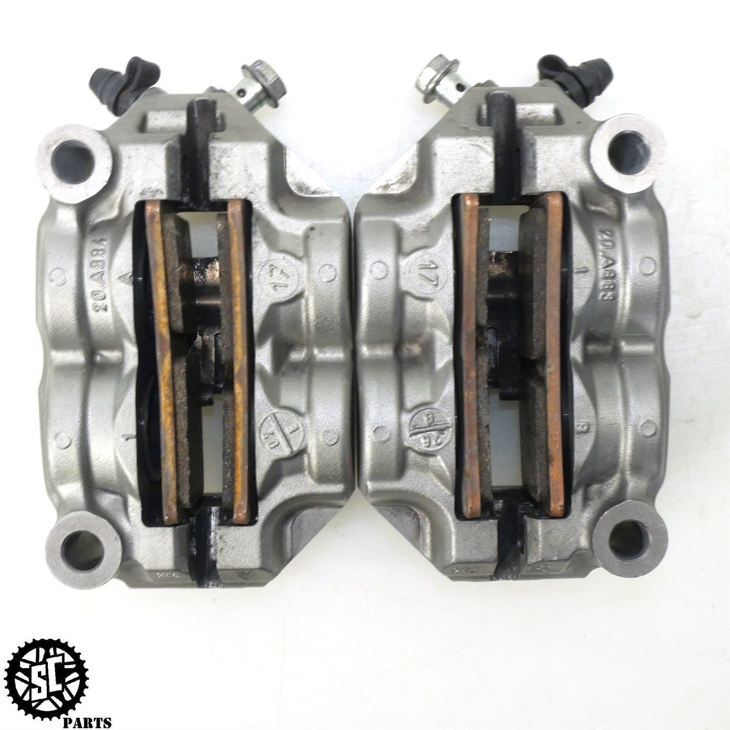 2018 APRILIA TUONO V4 1100 FRONT BRAKE CALIPERS 2B008010 2B008011 A09