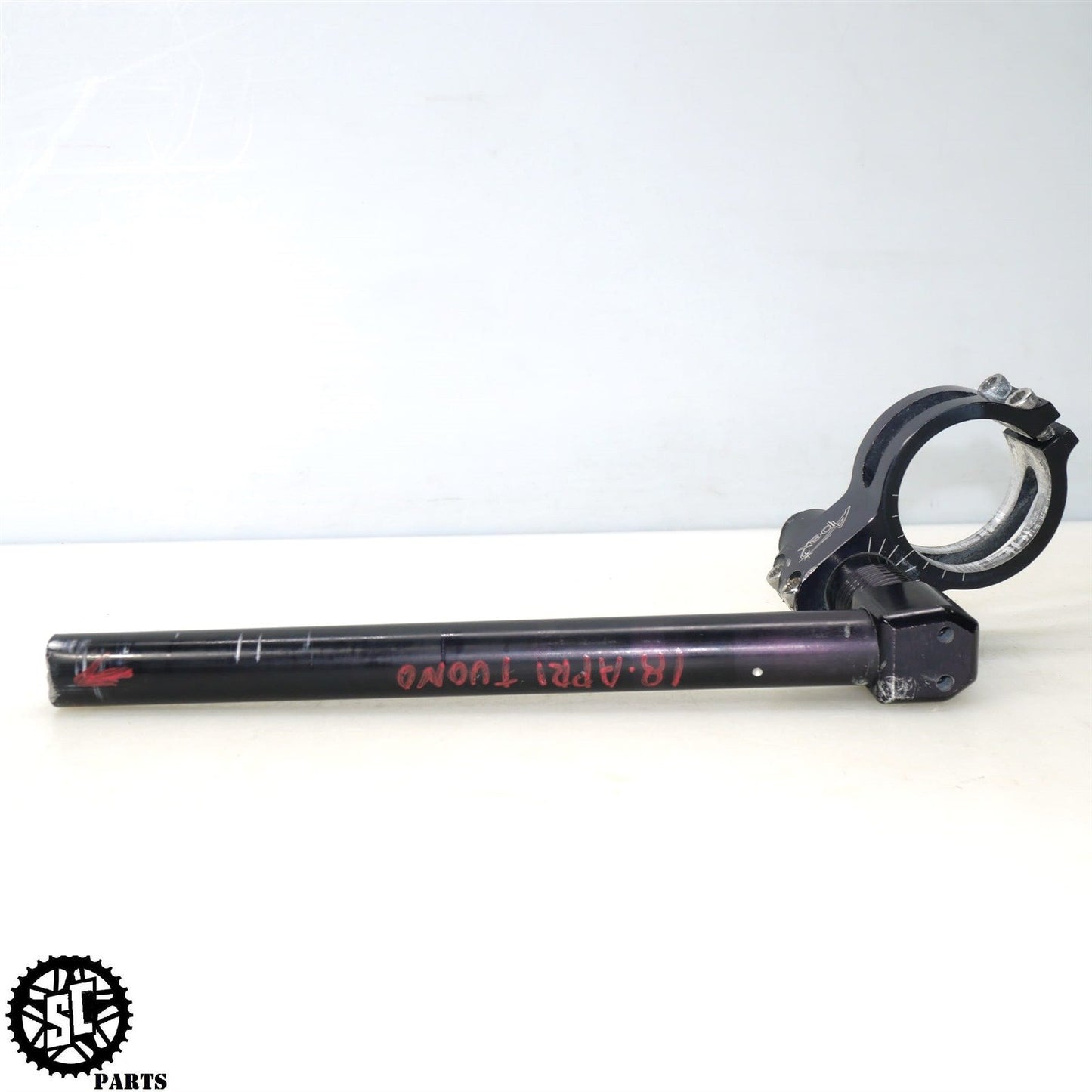 2018 APRILIA TUONO V4 1100 APEX ADJUSTABLE CLIP ONS A09