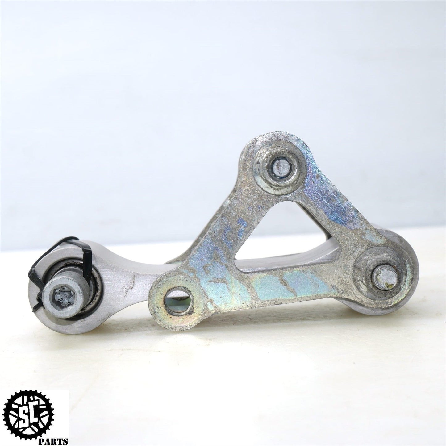 2018 APRILIA TUONO V4 1100 REAR SHOCK SUSPENSION LINKAGE 2B003744 A09