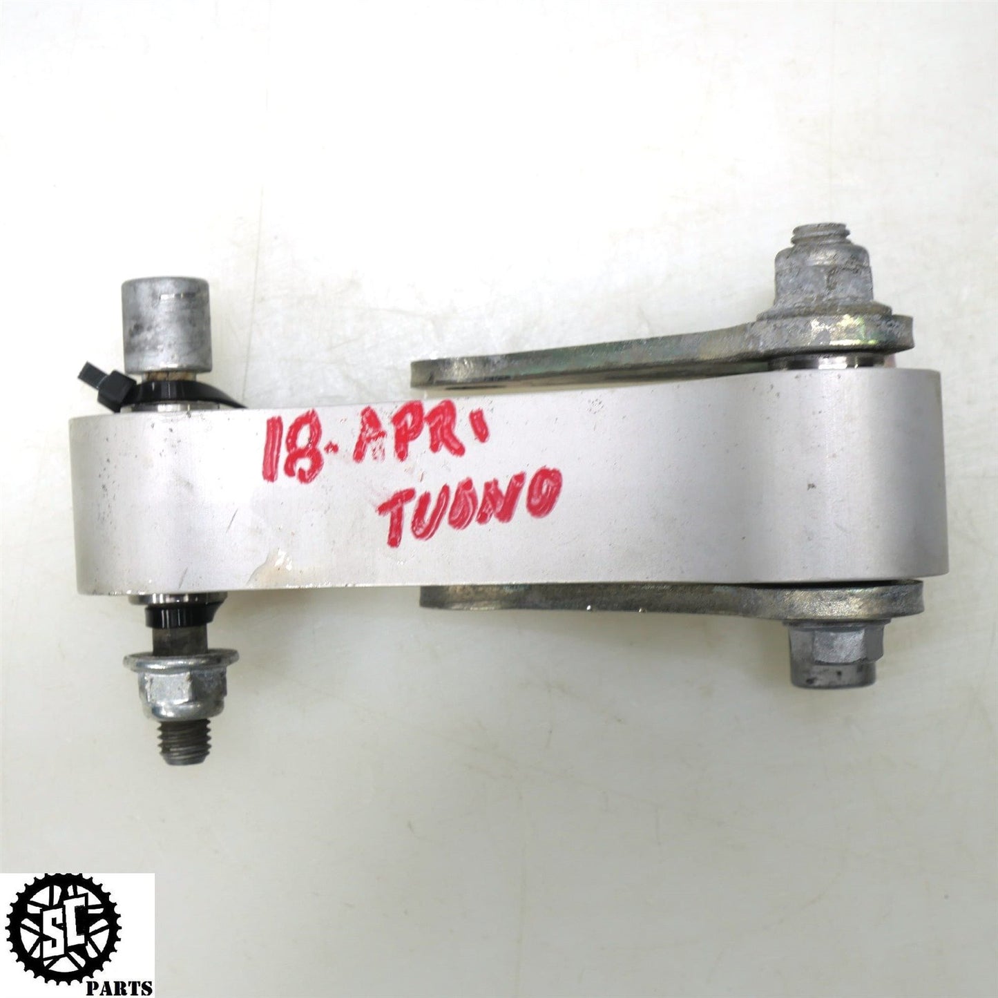 2018 APRILIA TUONO V4 1100 REAR SHOCK SUSPENSION LINKAGE 2B003744 A09