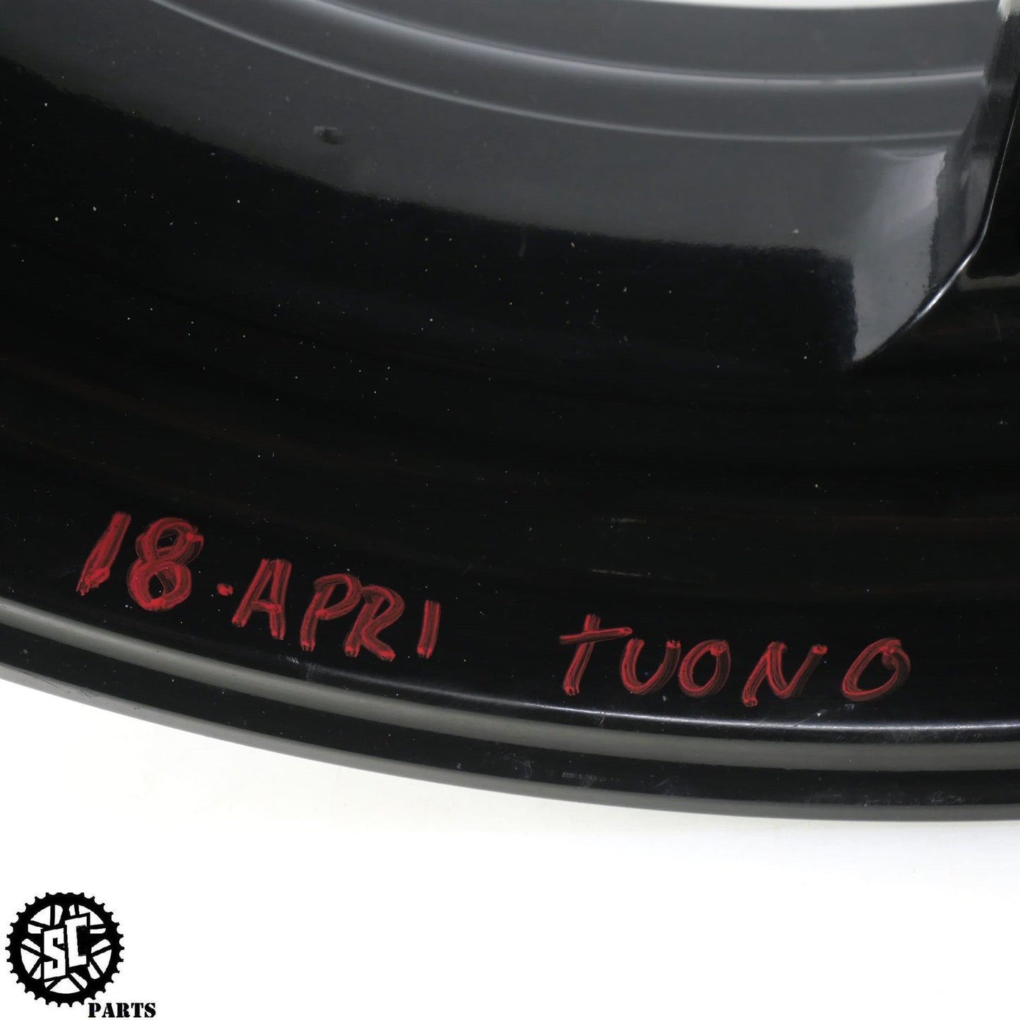 2018 APRILIA TUONO V4 1100 REAR WHEEL RIM SB 2B006302 A09