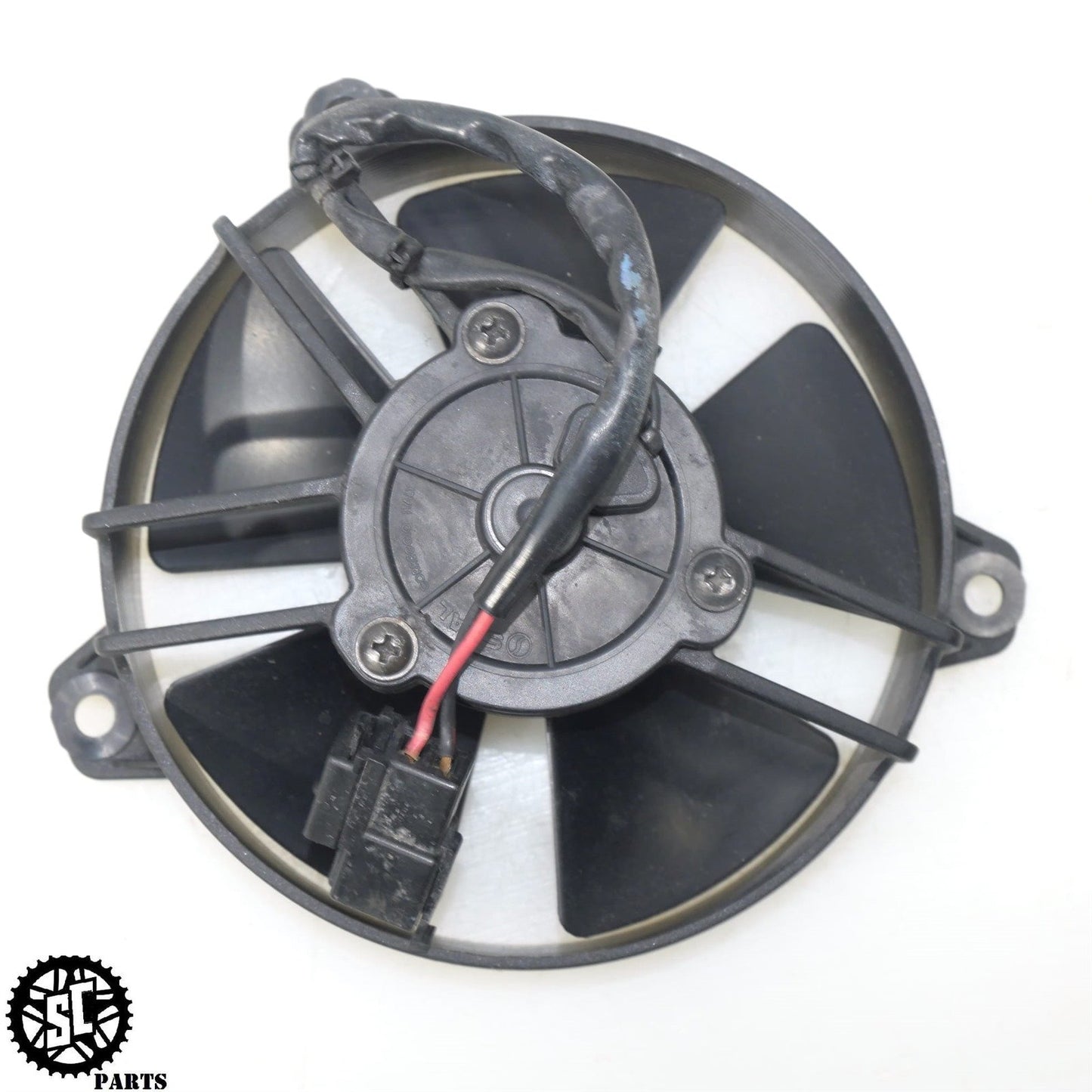 2018 APRILIA TUONO V4 1100 RIGHT RADIATOR FAN 2D000310 A09