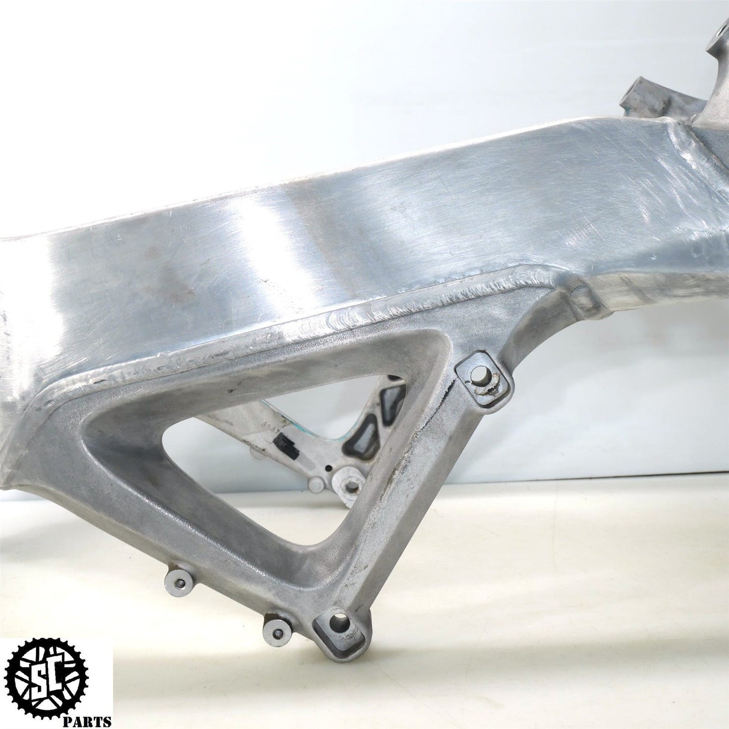 2018 APRILIA TUONO V4 1100 FRAME CHASSIS BOS A09