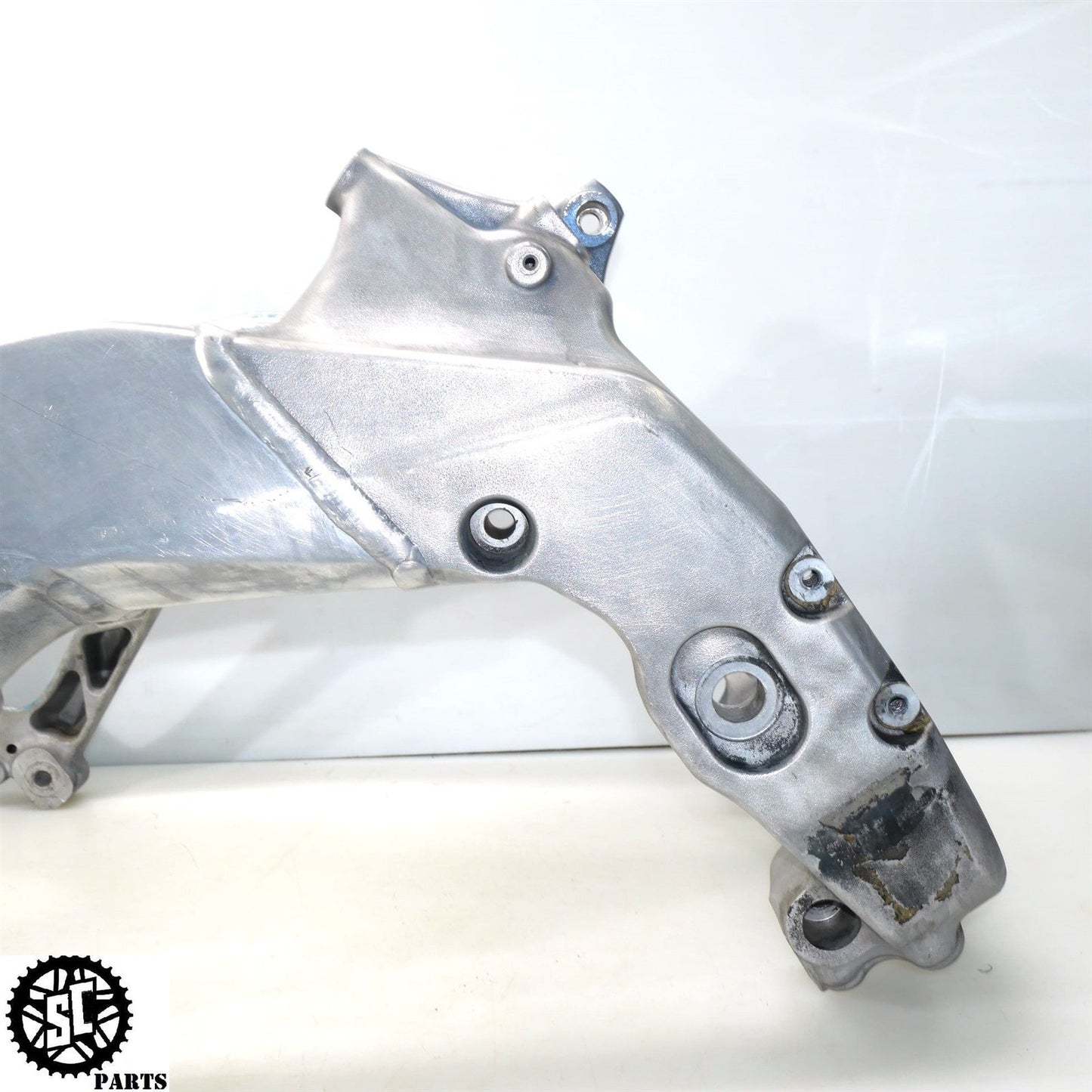 2018 APRILIA TUONO V4 1100 FRAME CHASSIS BOS A09