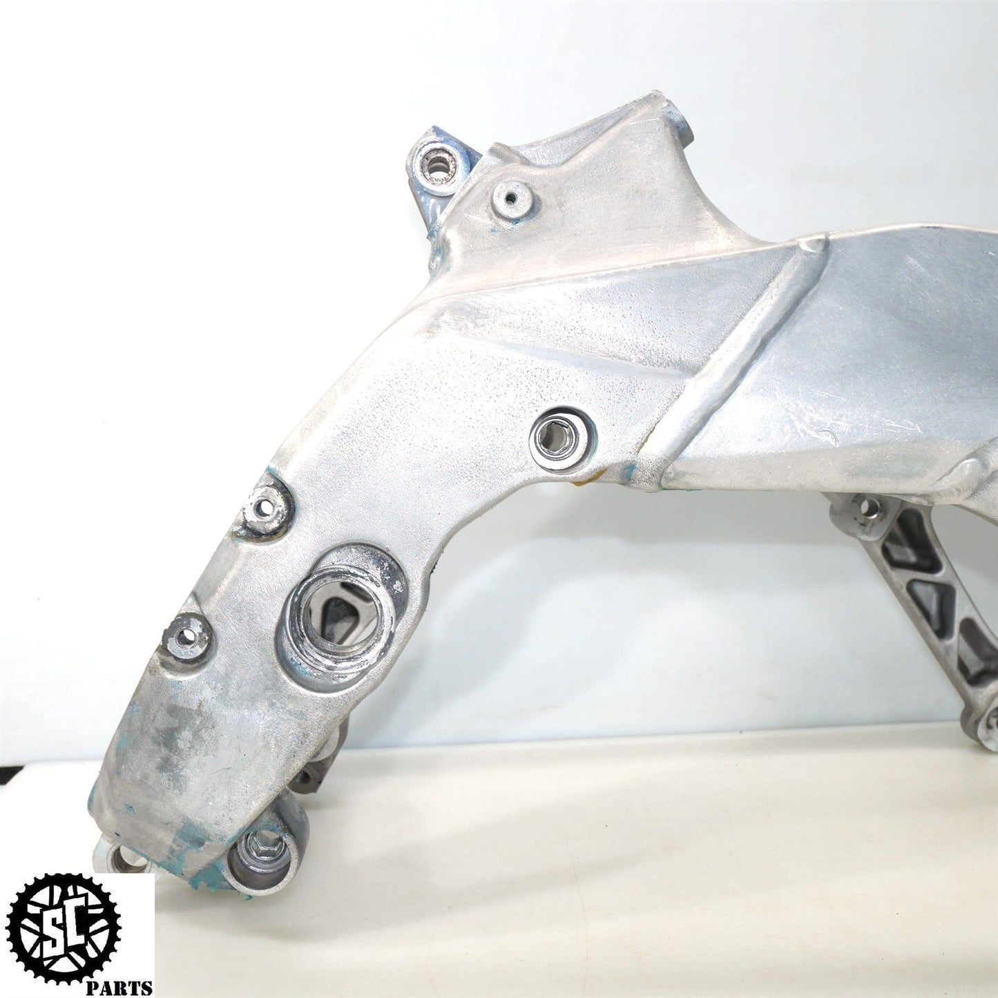 2018 APRILIA TUONO V4 1100 FRAME CHASSIS BOS A09