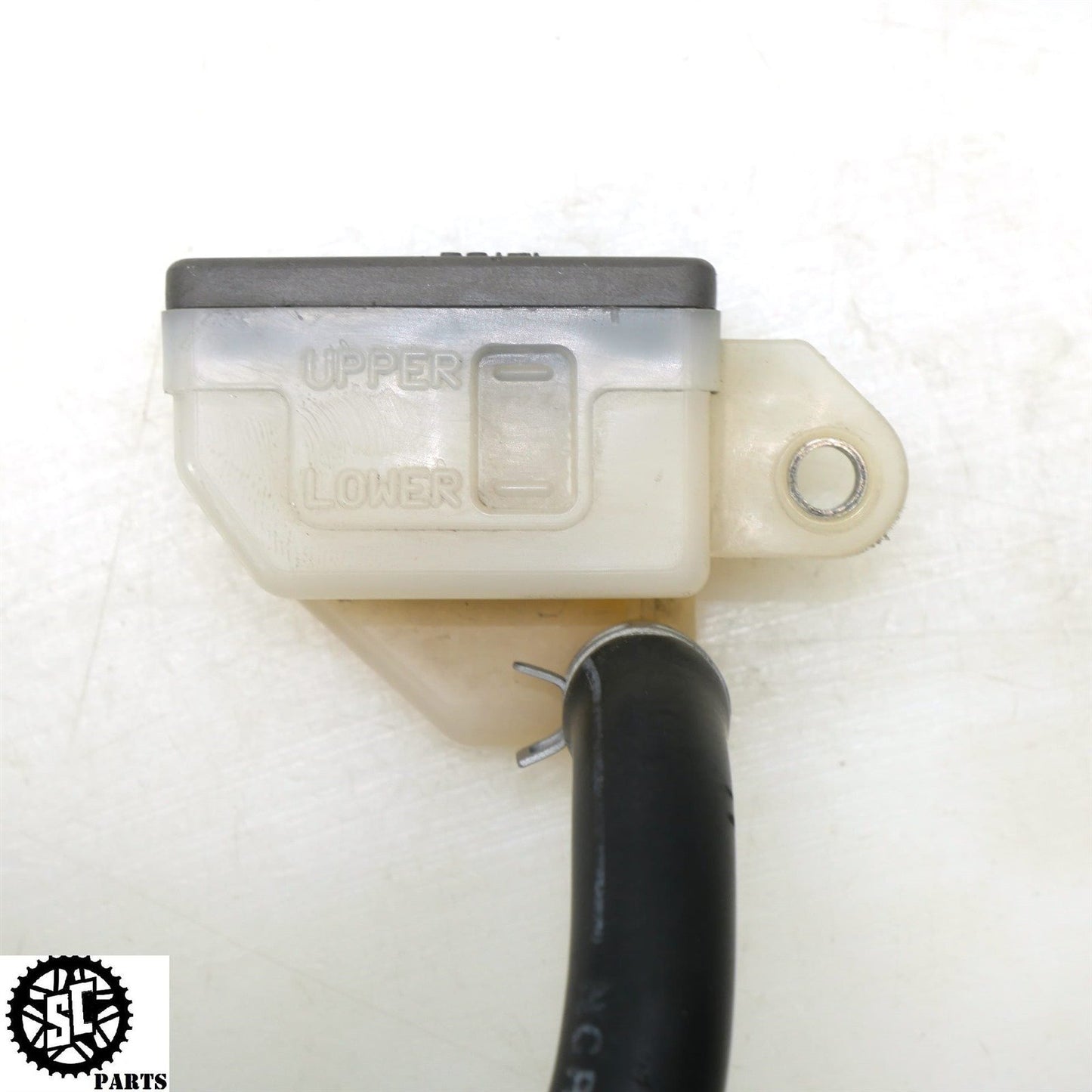 2005 2006 SUZUKI GSXR 1000 REAR BRAKE FLUID TANK S22