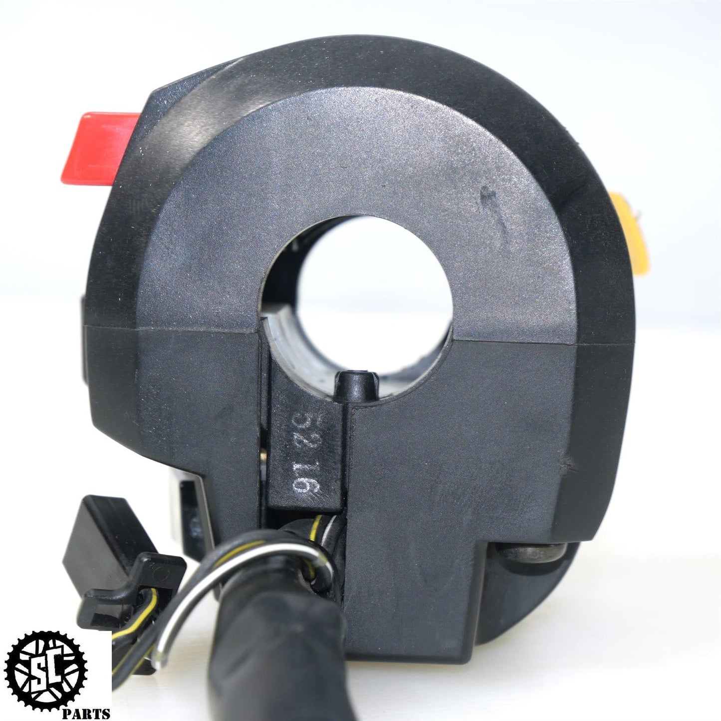 2005 2006 SUZUKI GSXR 1000 LEFT CONTROL HEADLIGHT SWITCH BUTTON 37400-29G10 S22