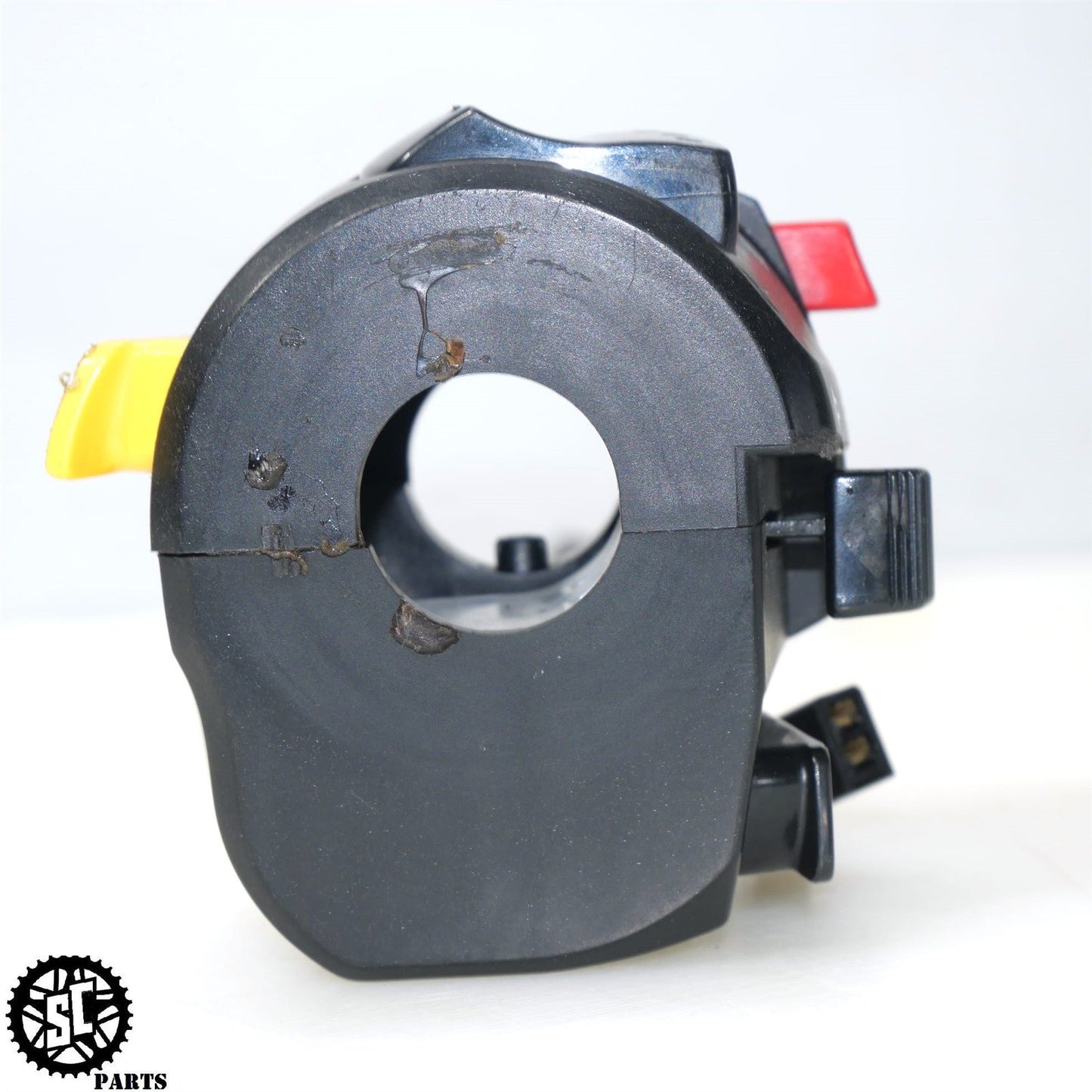 2005 2006 SUZUKI GSXR 1000 LEFT CONTROL HEADLIGHT SWITCH BUTTON 37400-29G10 S22