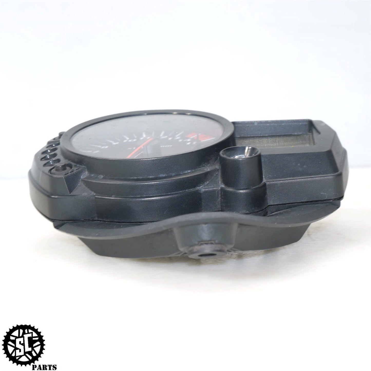 2005 2006 SUZUKI GSXR 1000 SPEEDOMETER GAUGE CLUSTER S22