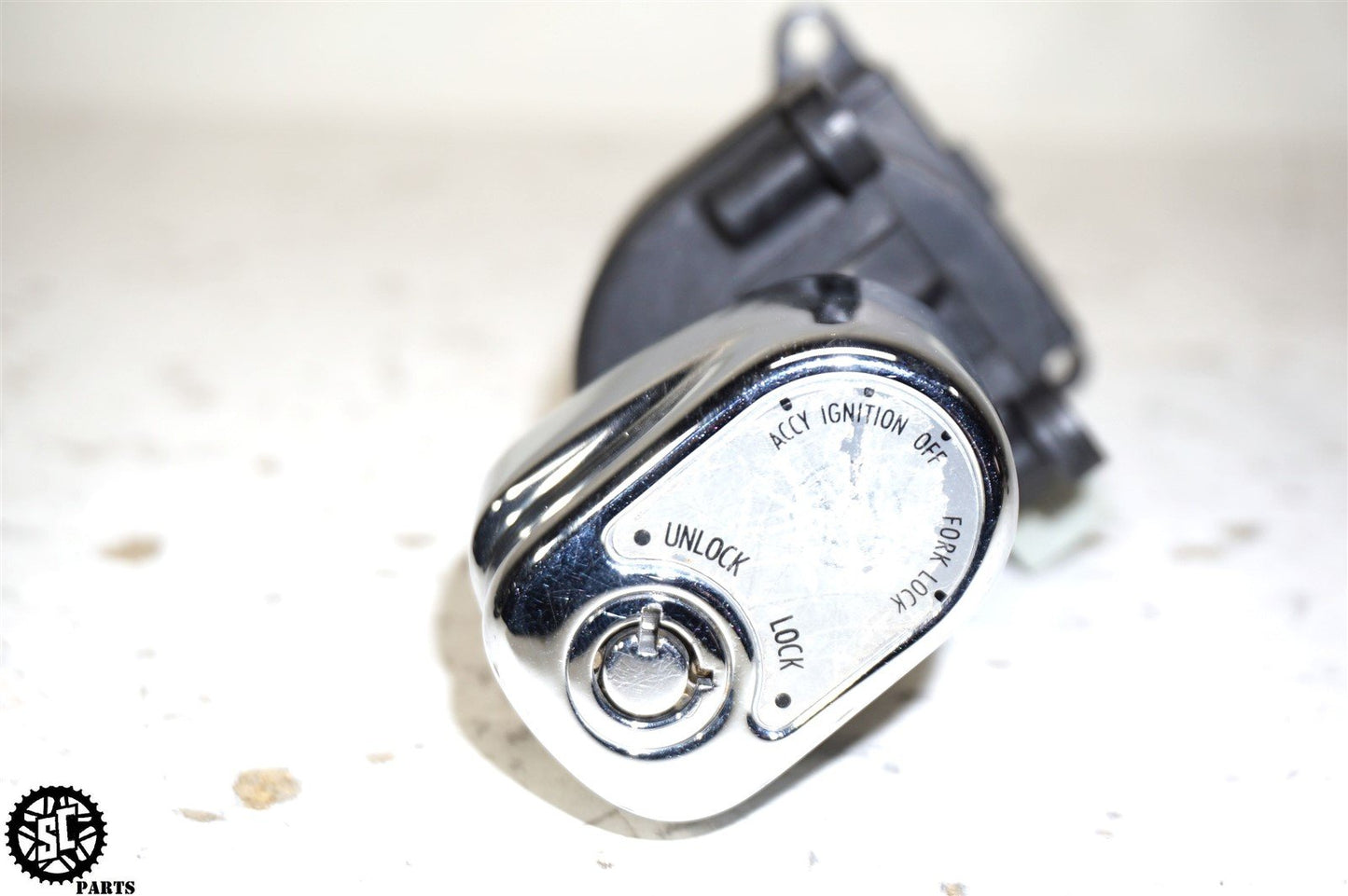14-21 HARLEY STREET GLIDE IGNITION SWITCH KNOB STEERING LOCK HD70
