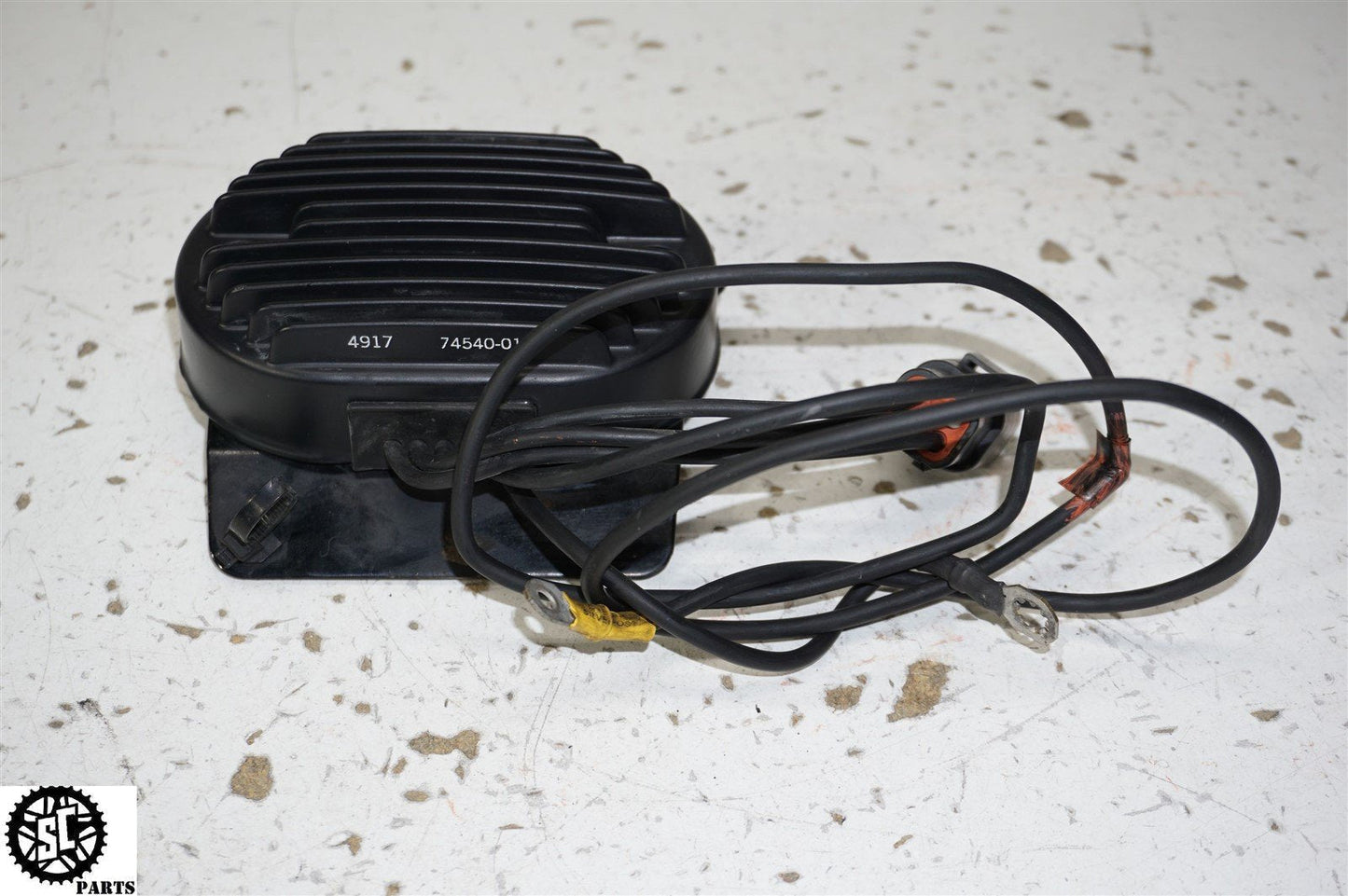 2005 HARLEY DAVIDSON SOFTAIL RECTIFIER VOLTAGE REGULATOR HD17