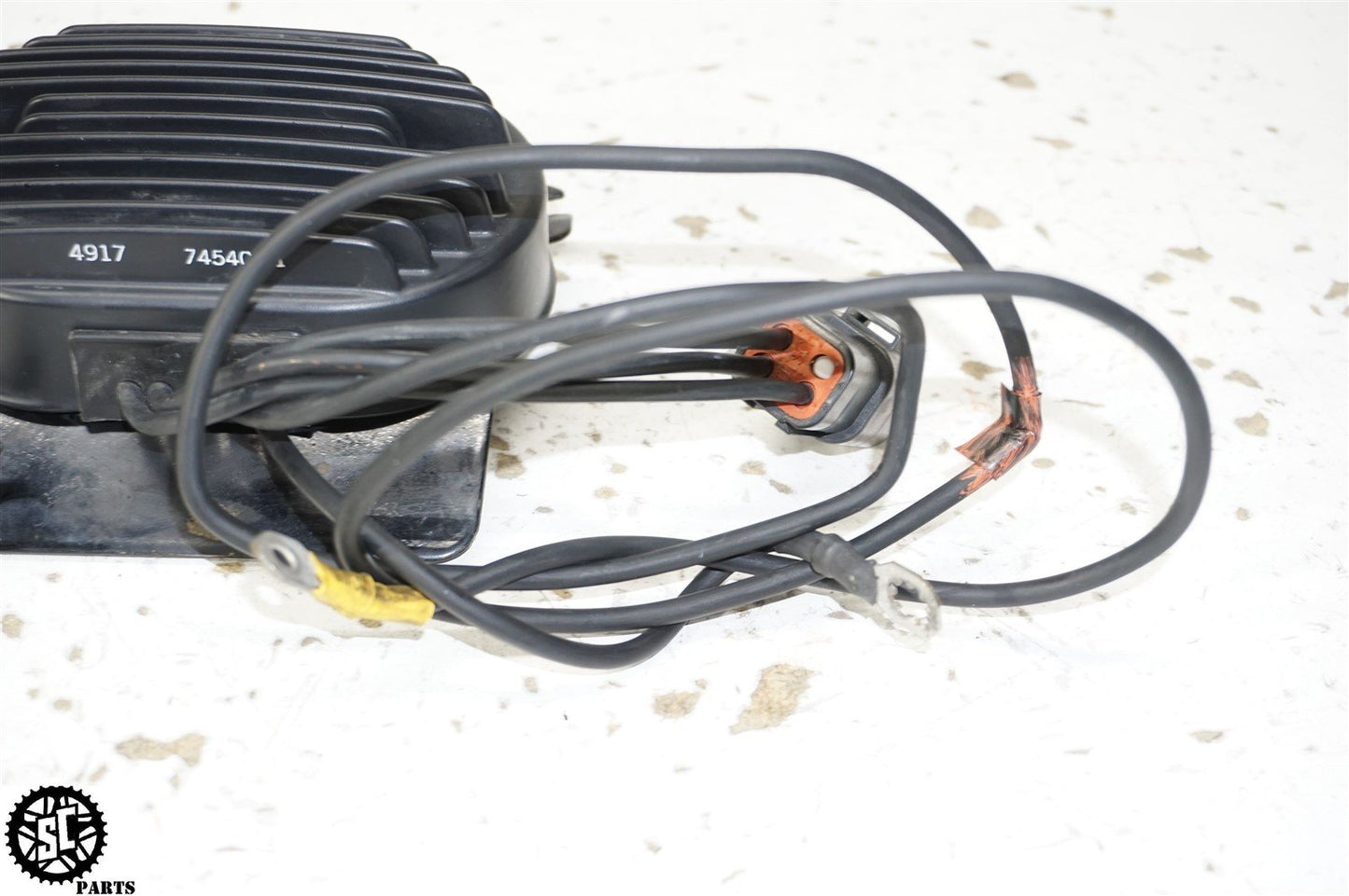 2005 HARLEY DAVIDSON SOFTAIL RECTIFIER VOLTAGE REGULATOR HD17