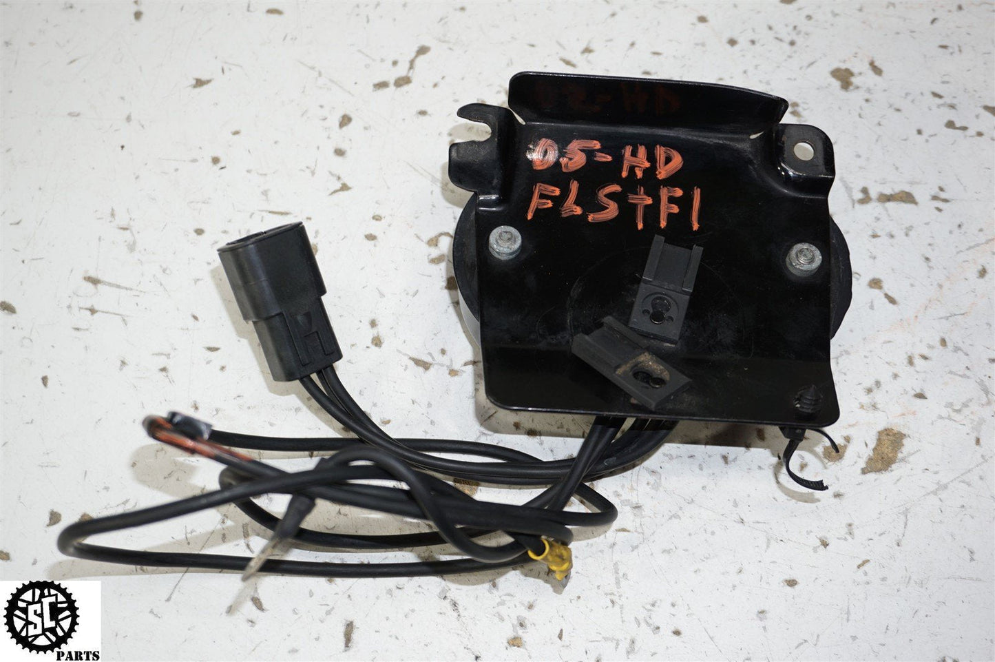 2005 HARLEY DAVIDSON SOFTAIL RECTIFIER VOLTAGE REGULATOR HD17