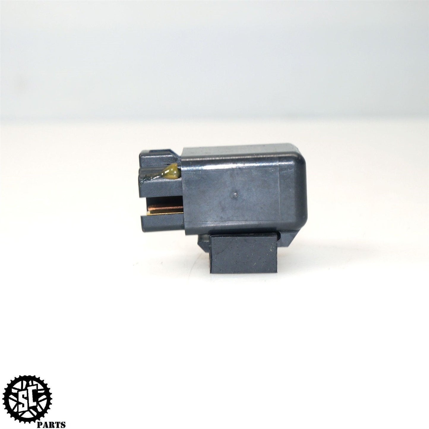 2011-2021 SUZUKI GSXR 600 750 TURN SIGNAL BLINKER FAN FUEL RELAY SWITCH S72