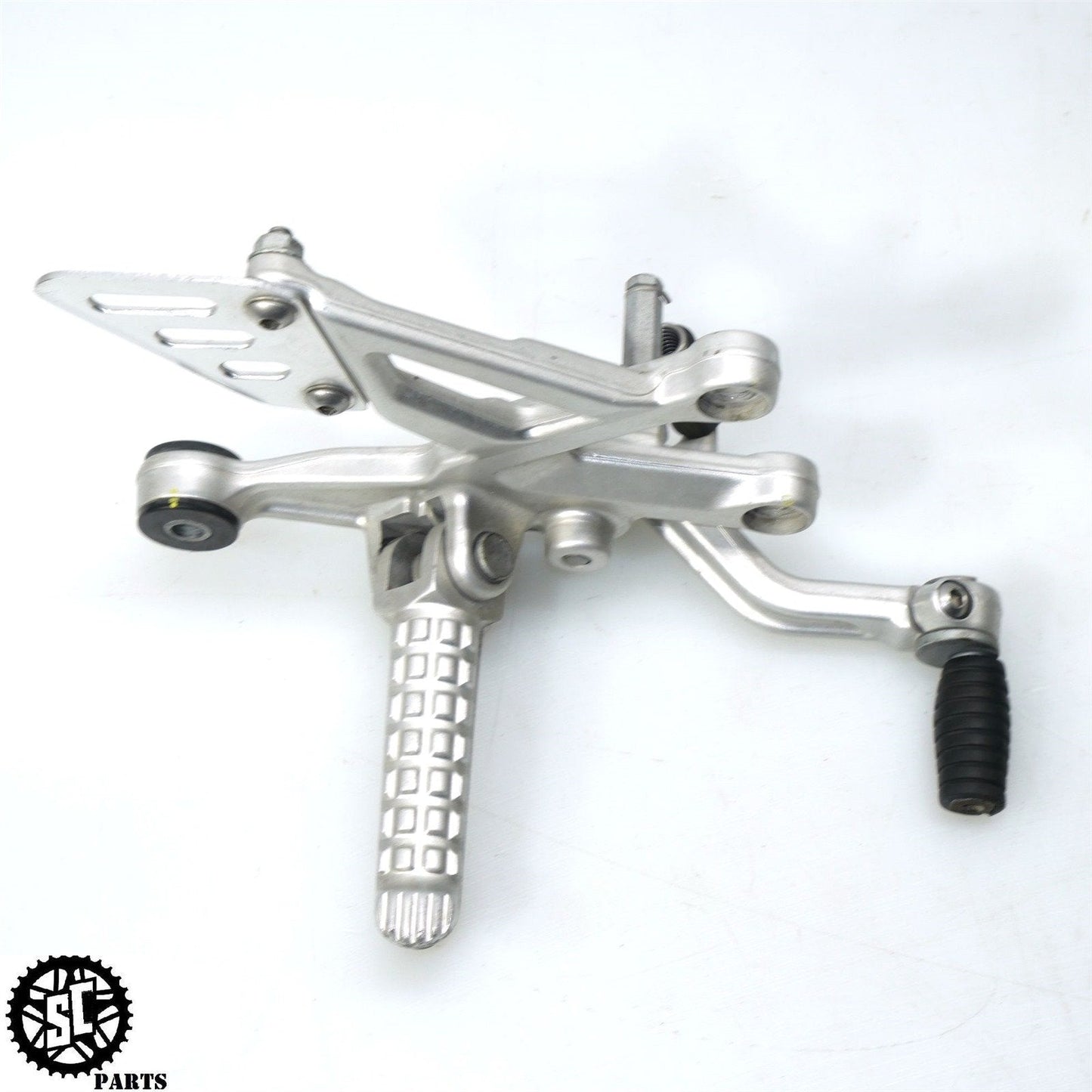2011-2016 APRILIA TUONO RSV4 V4R FRONT RIGHT REARSET FOOT PEG BRAKE PEDAL A05